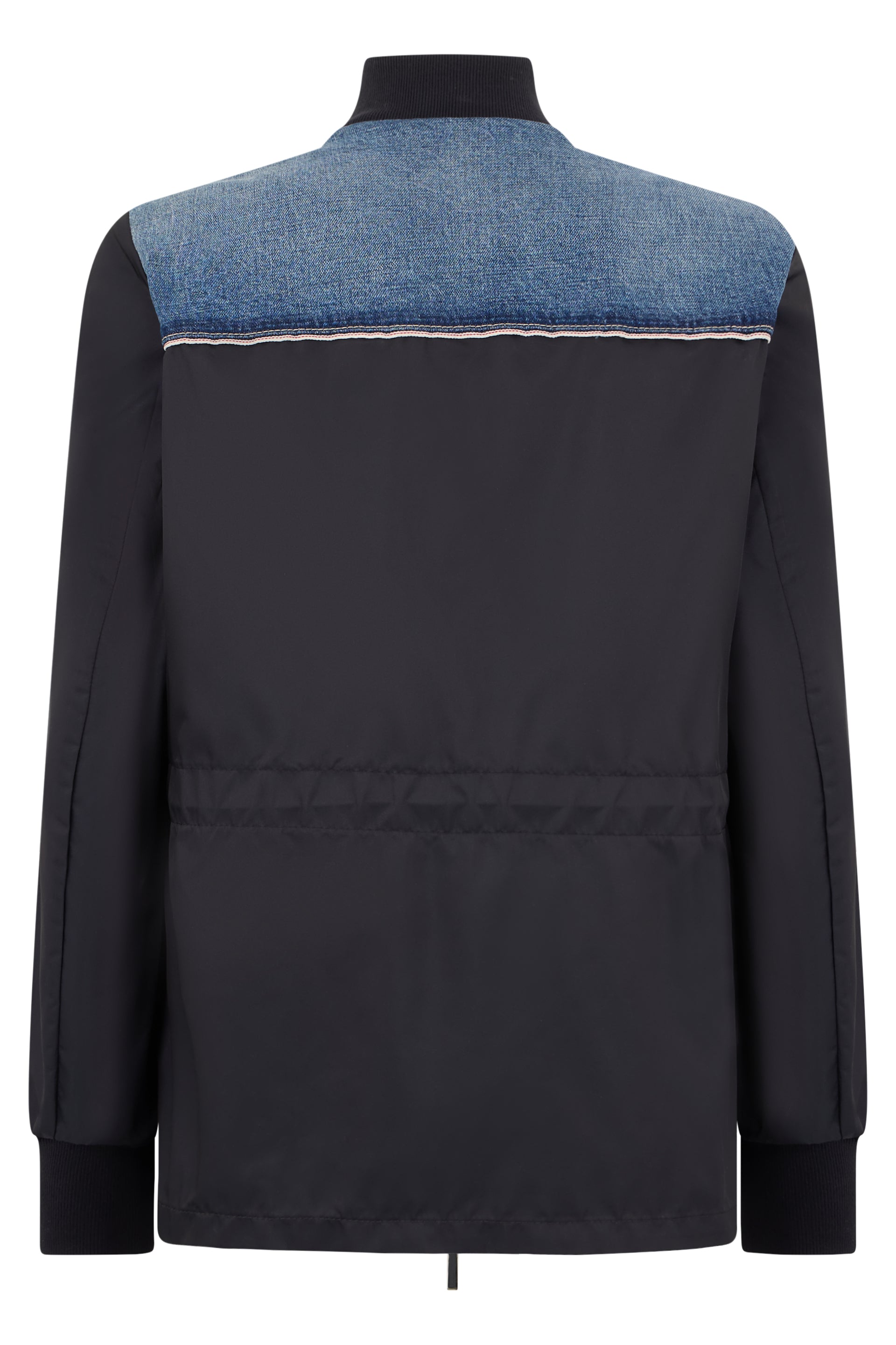 Light denim jacket with long sleeves.