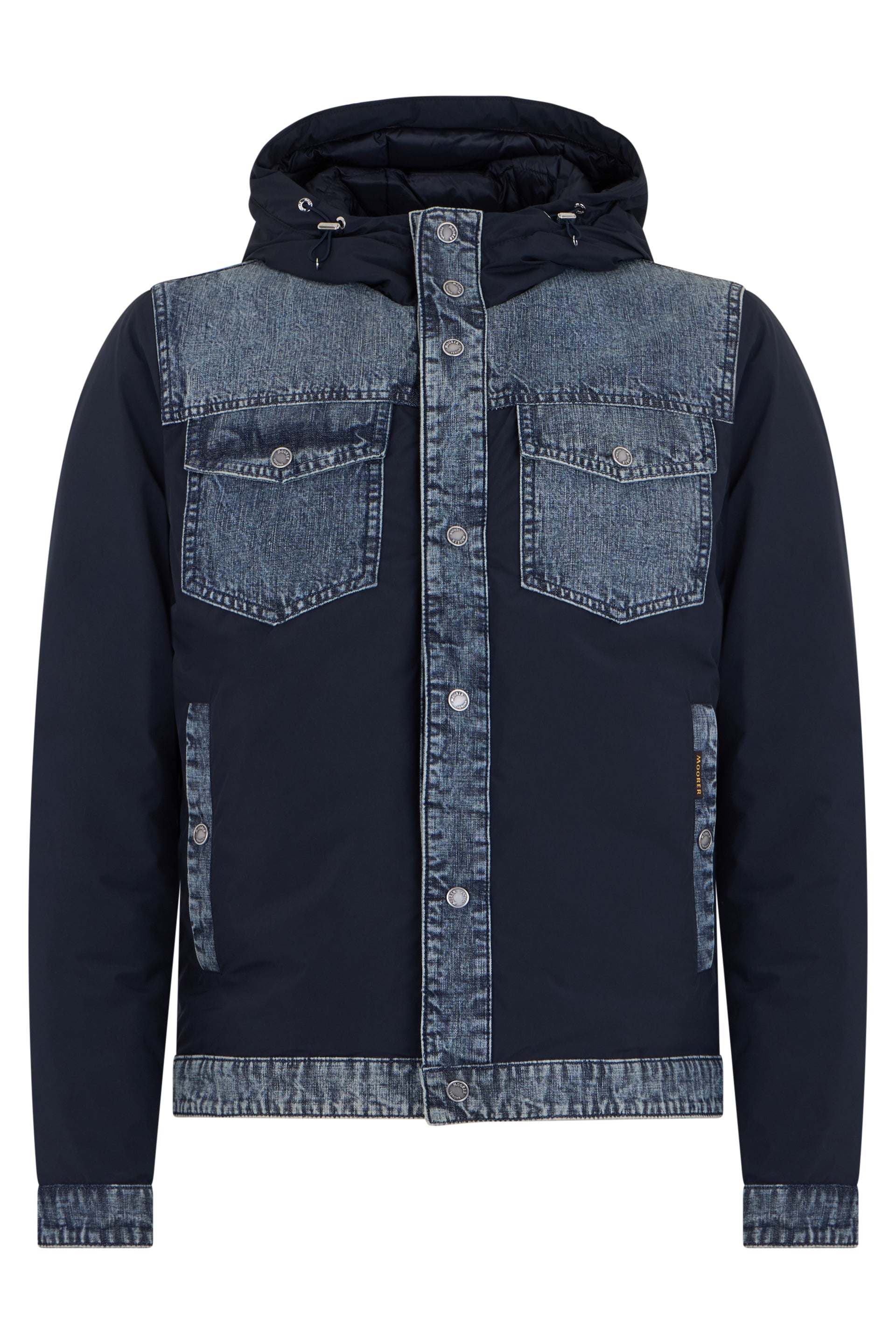 Modern and versatile padded jacket with hood