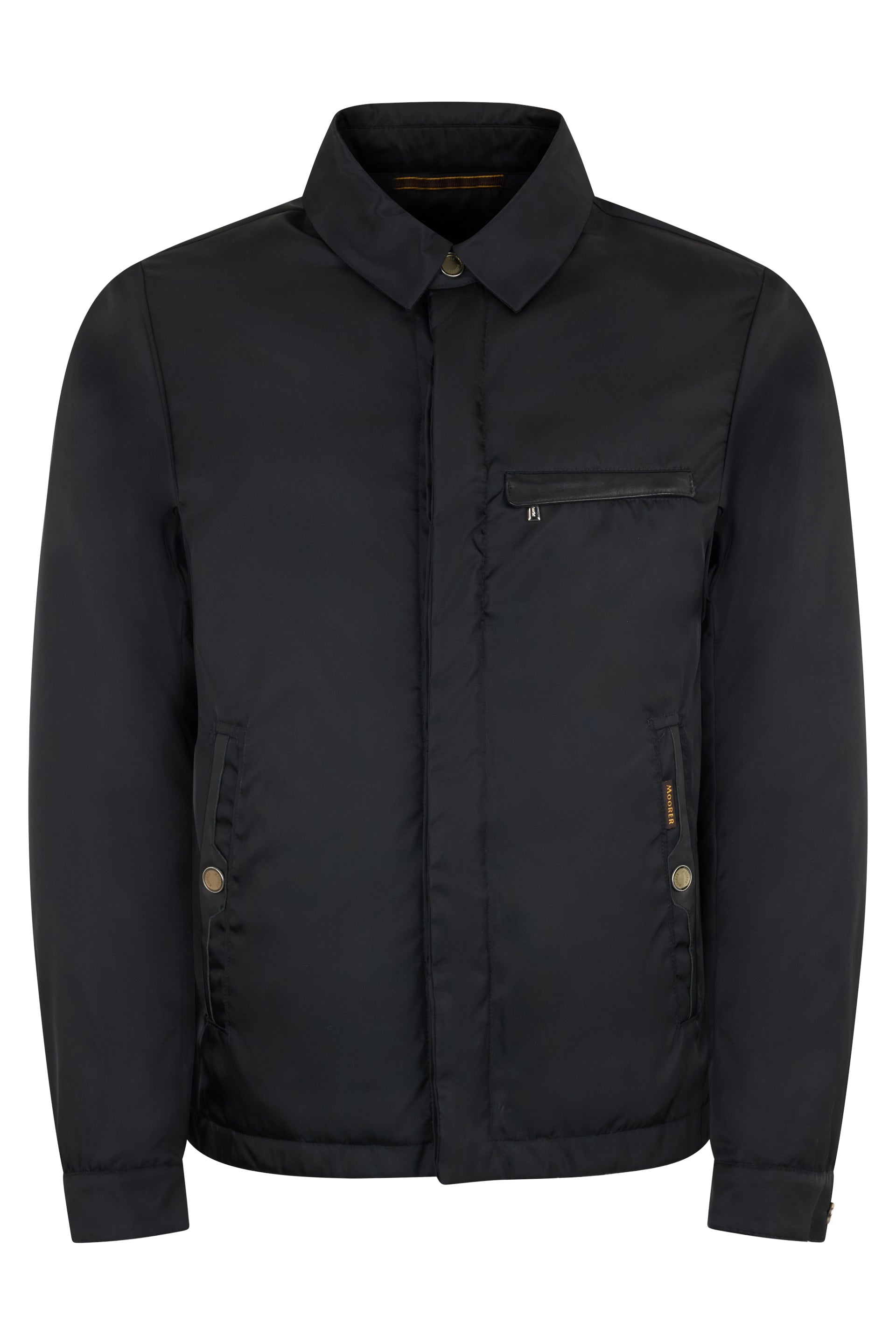 Padded jacket in black color with a minimalist and elegant design.