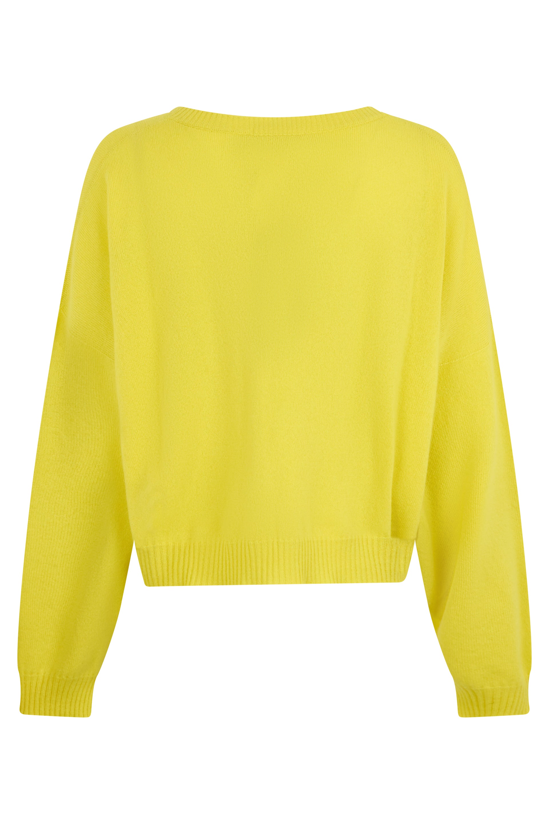 Mustard yellow sweater with long sleeves, casual and versatile.