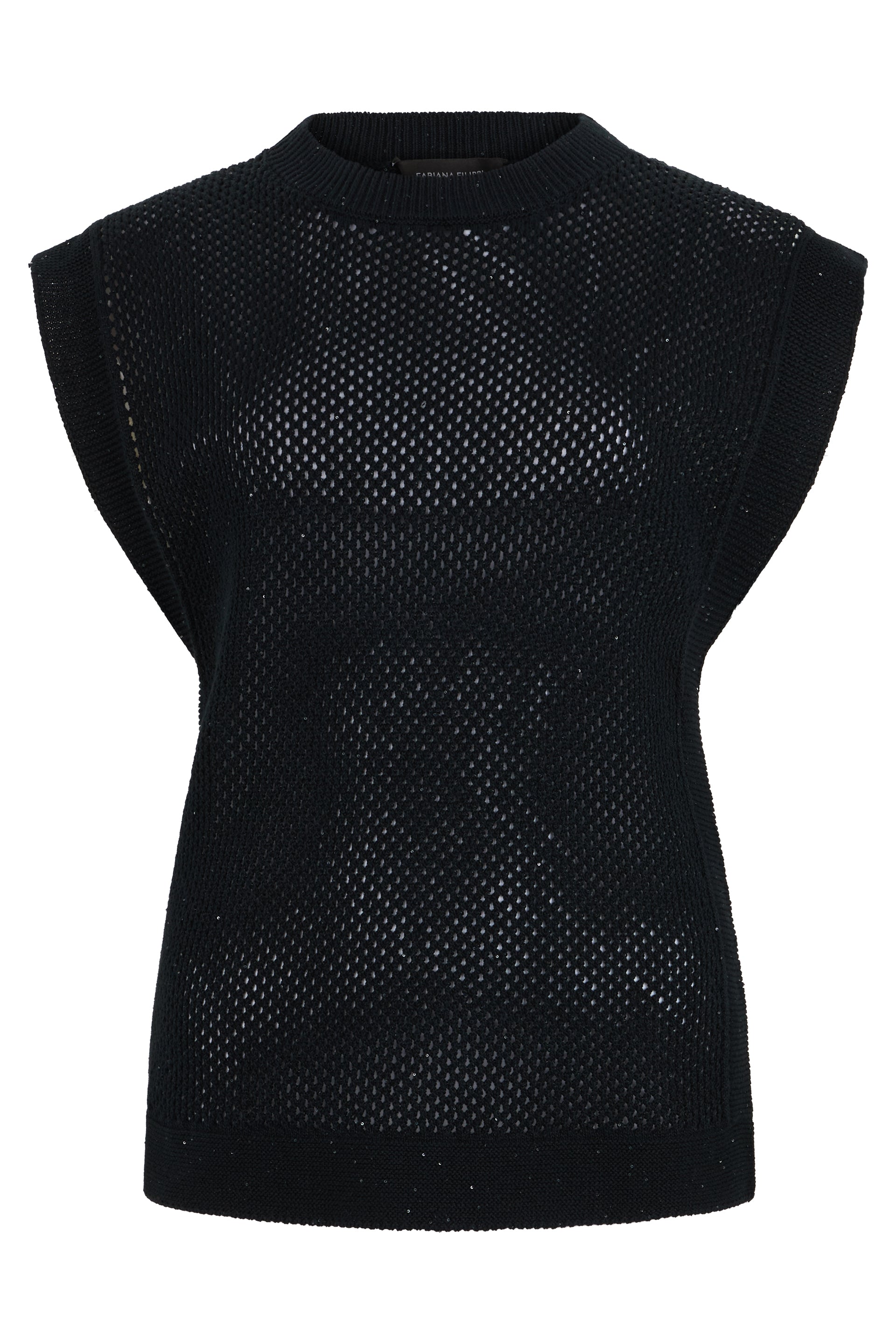 Black sweater with short sleeves, versatile and elegant.