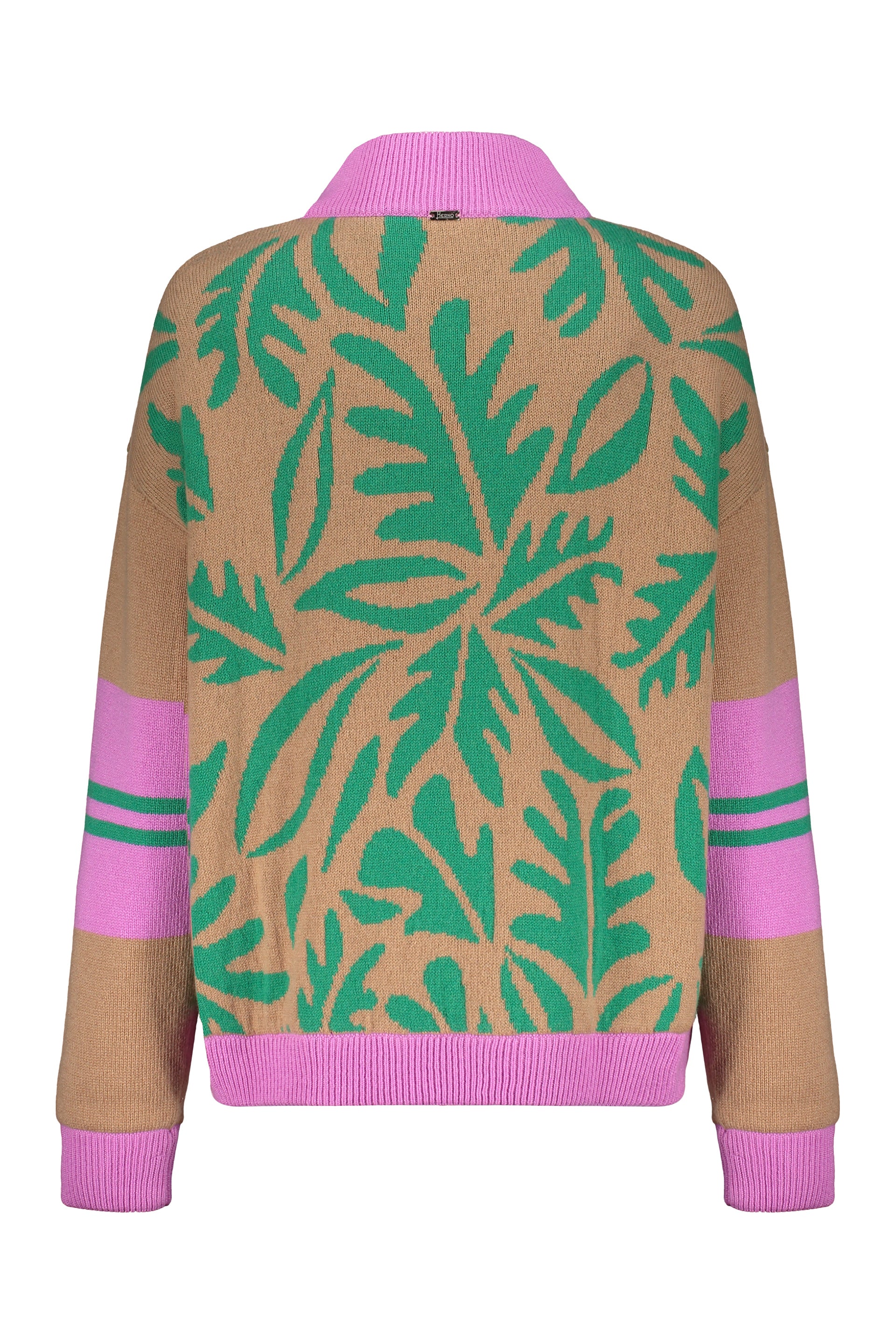 Modern cardigan with zip and unique details