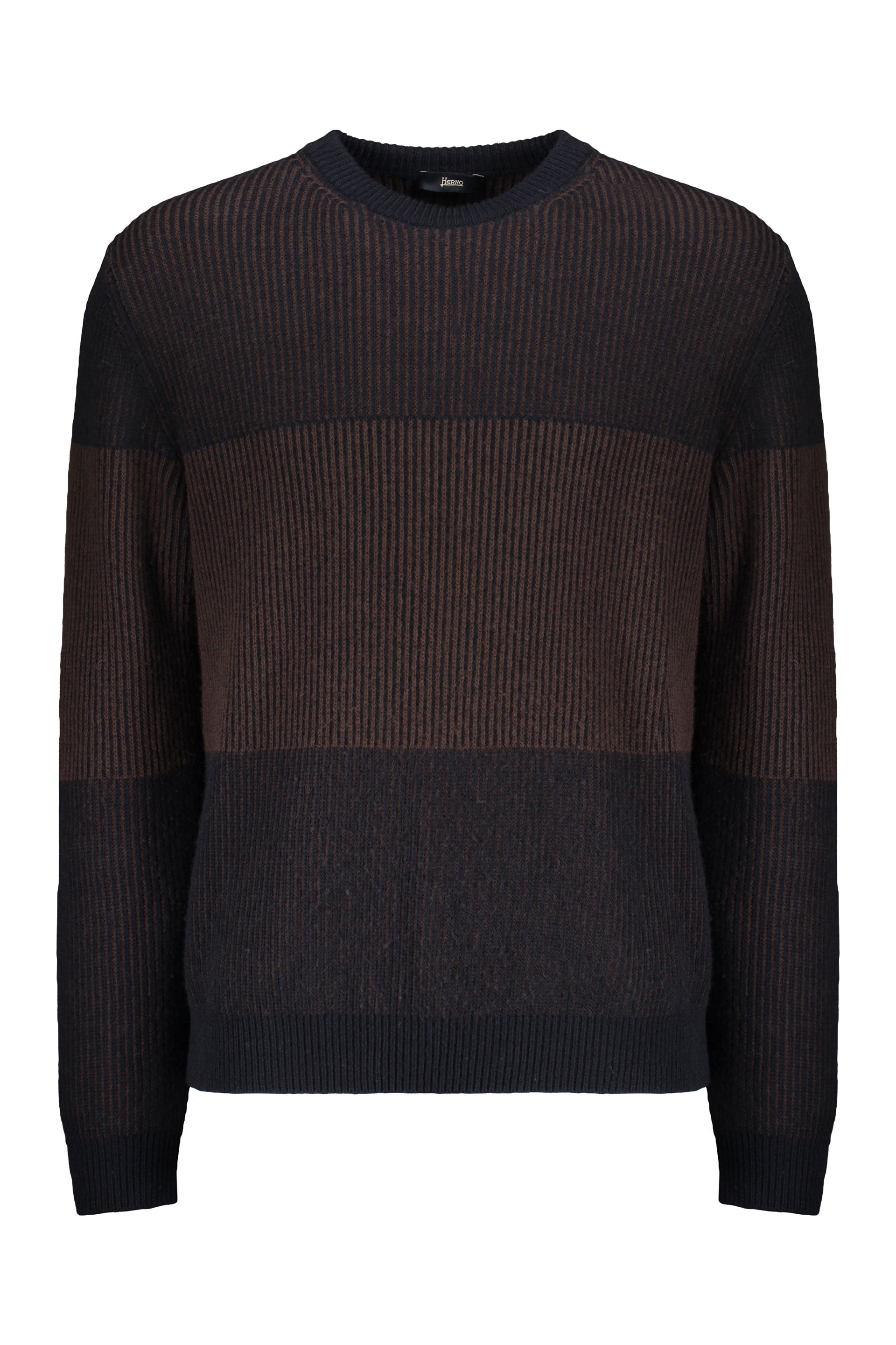 Elegant and Minimalist Black Sweater for Every Occasion