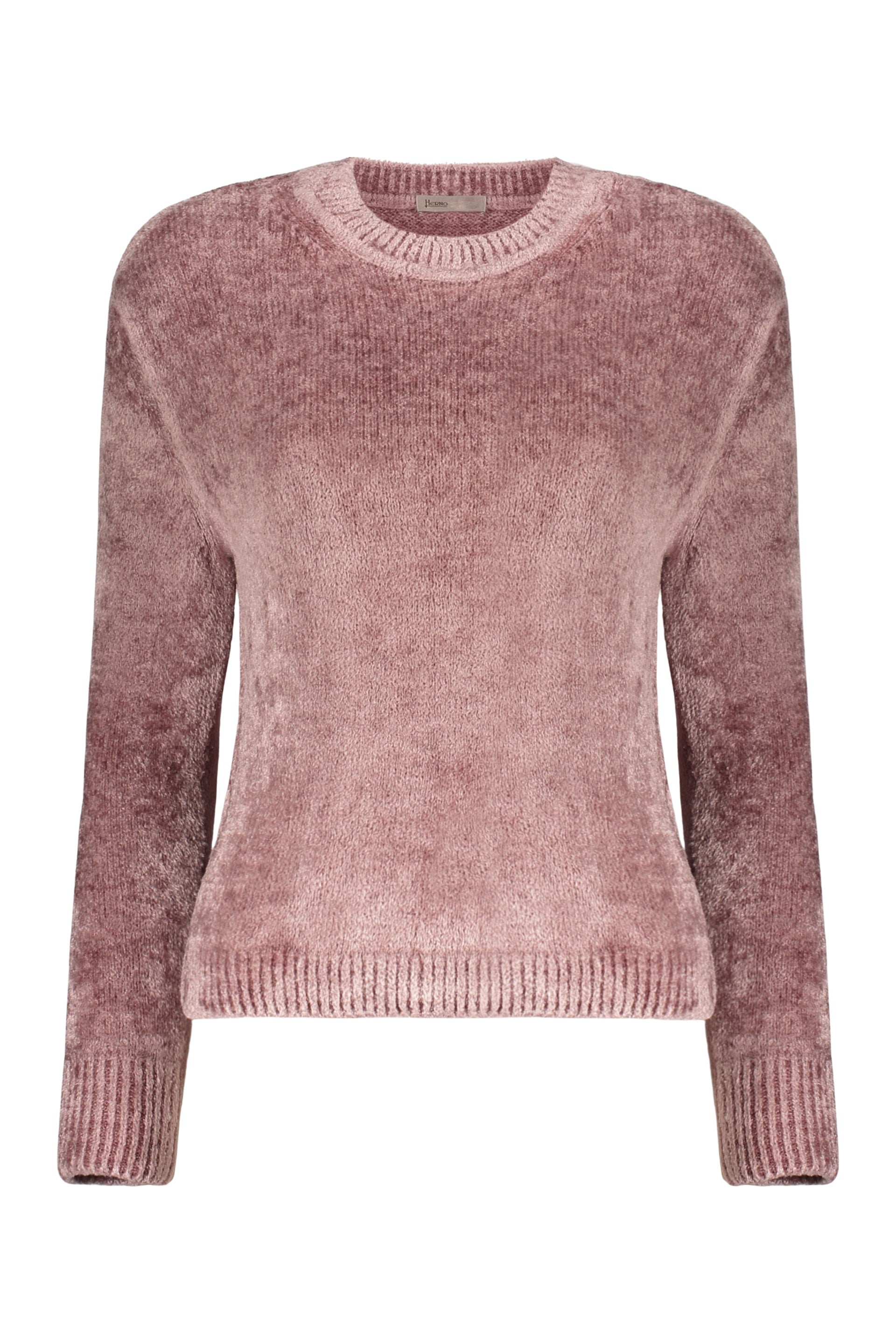 Pink delicate sweater, long sleeves and comfortable