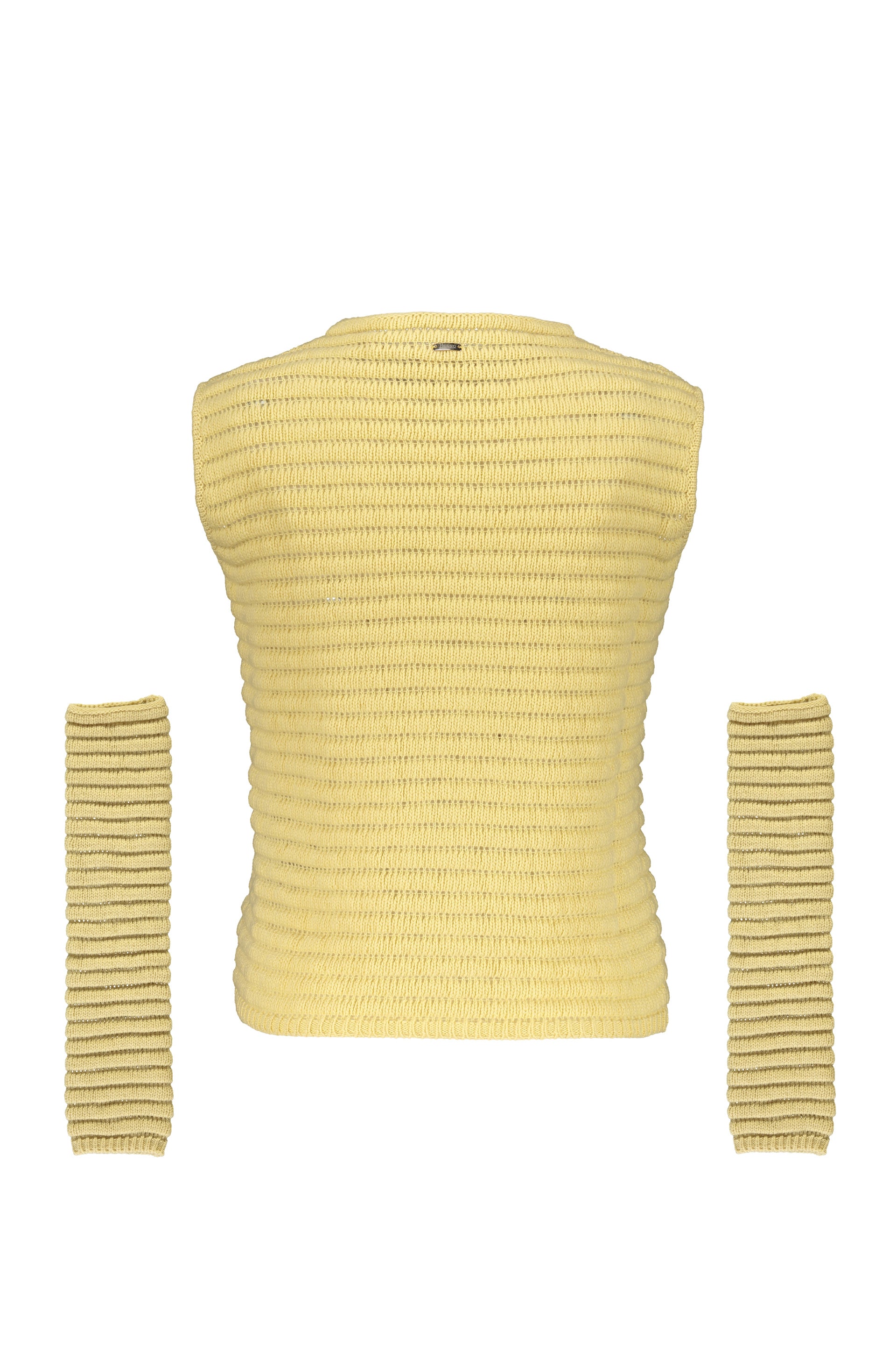 Knitted vest with sleeves