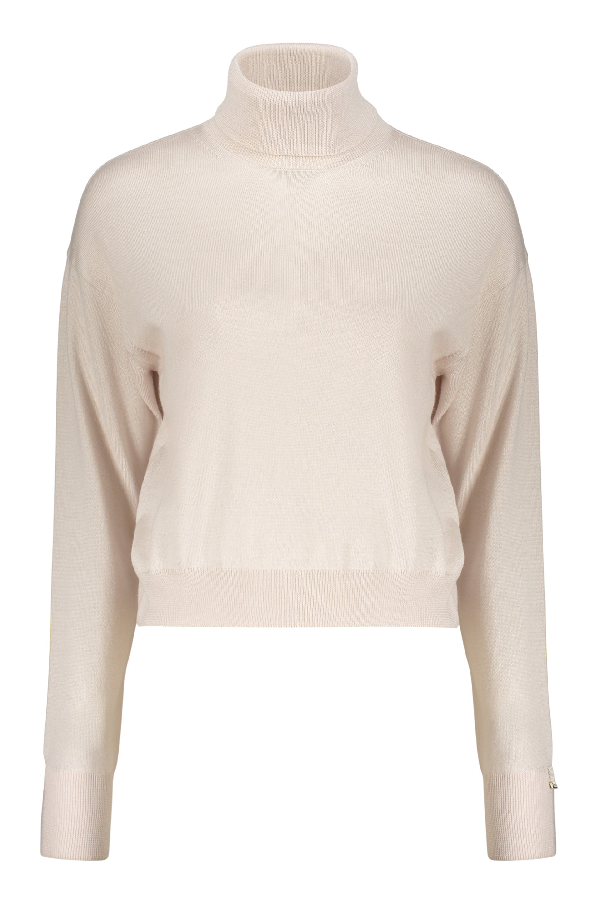 Beige cropped sweater with long sleeves