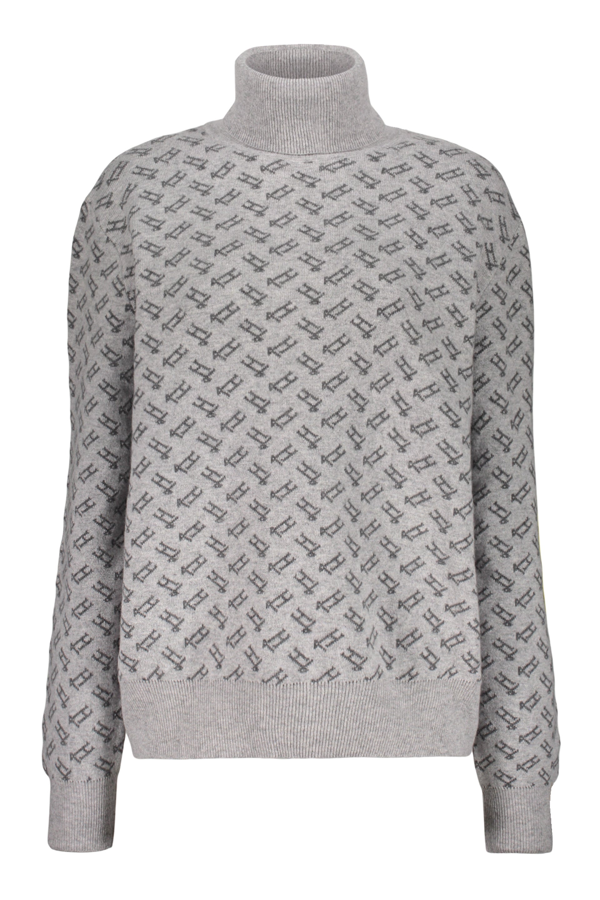 Elegant gray pullover