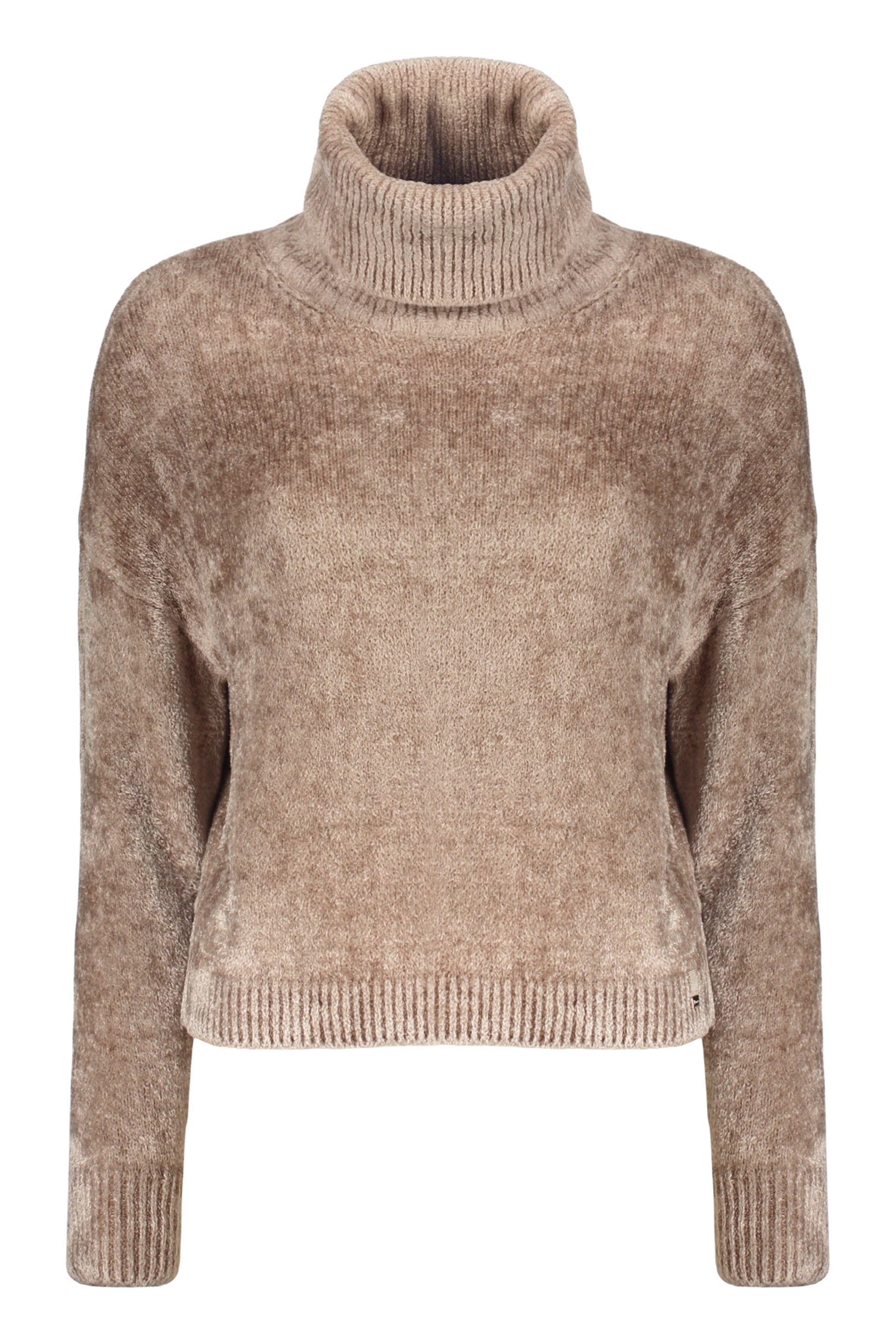 Sweater with a high collar, elegant and comfortable.