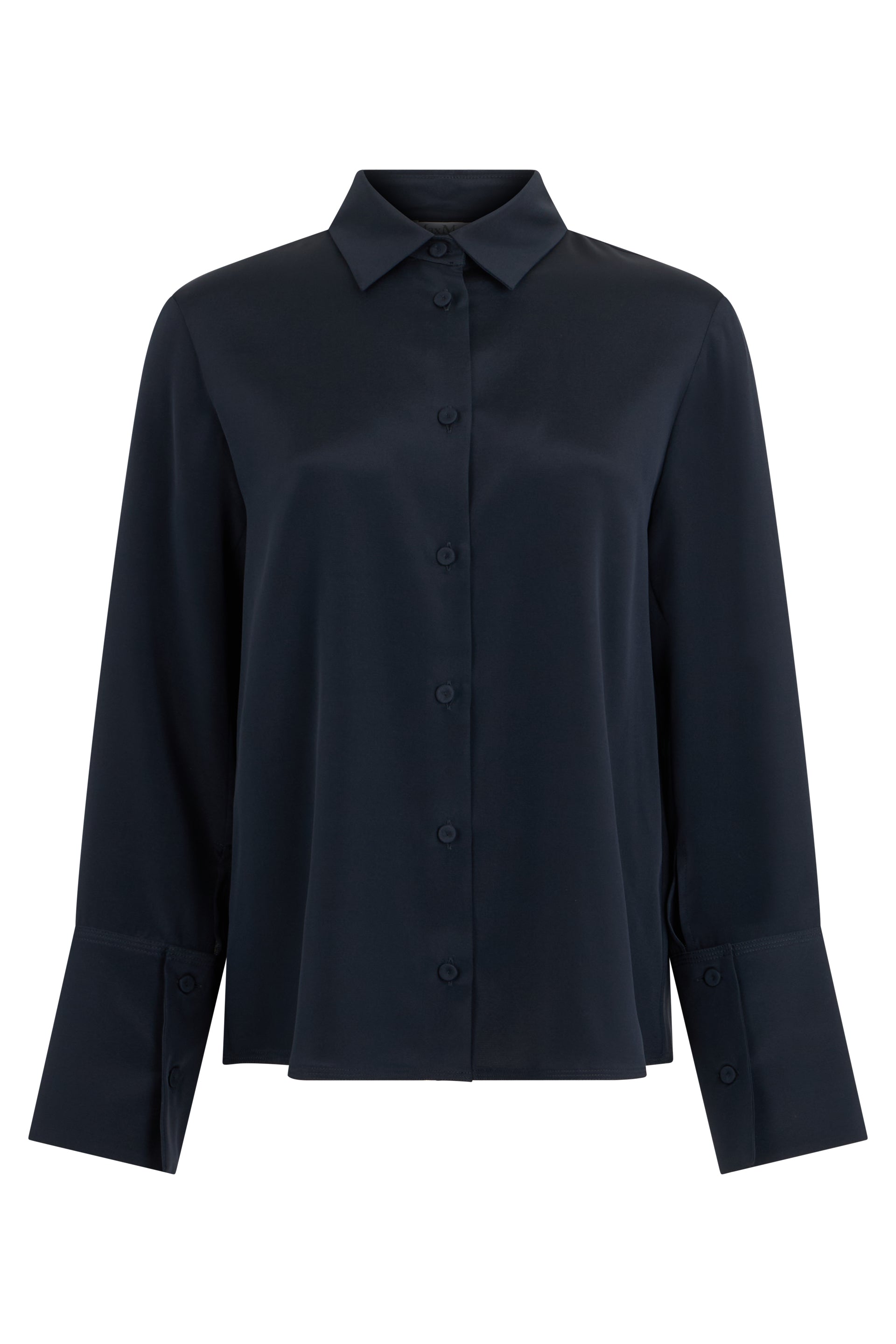 Silk shirt with long sleeves