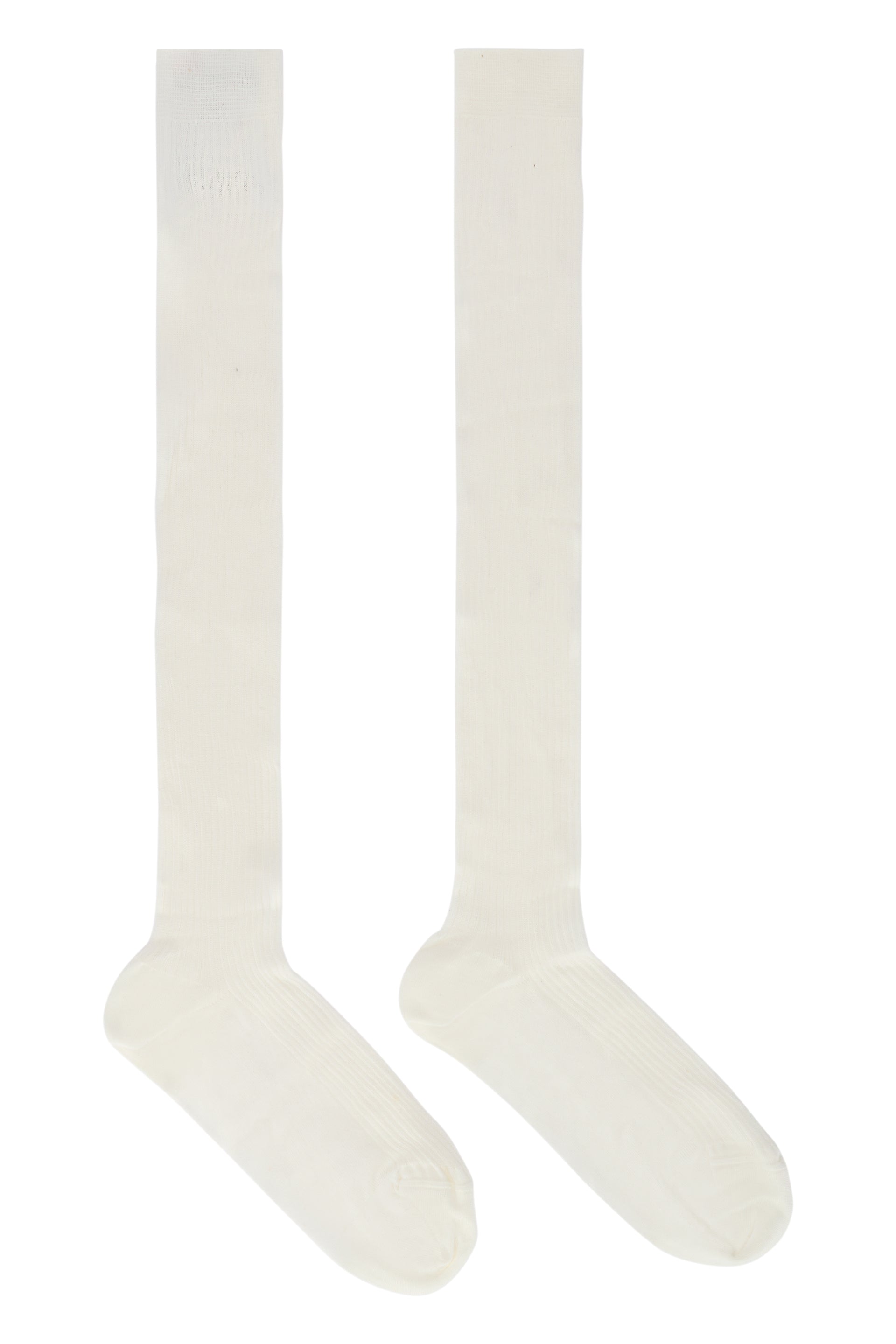 Long white cream-colored socks, soft and versatile.