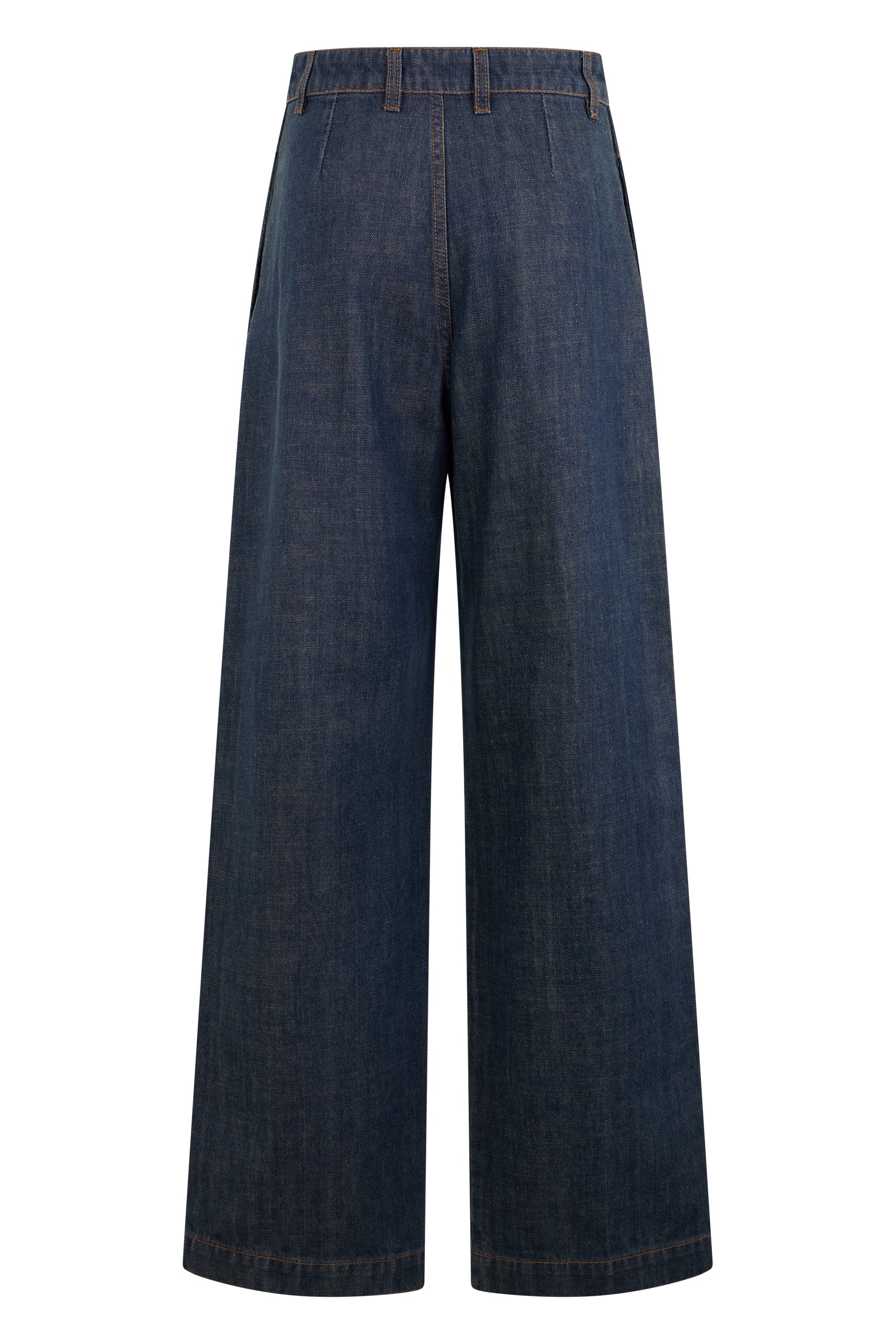 Loose soft and comfortable jeans