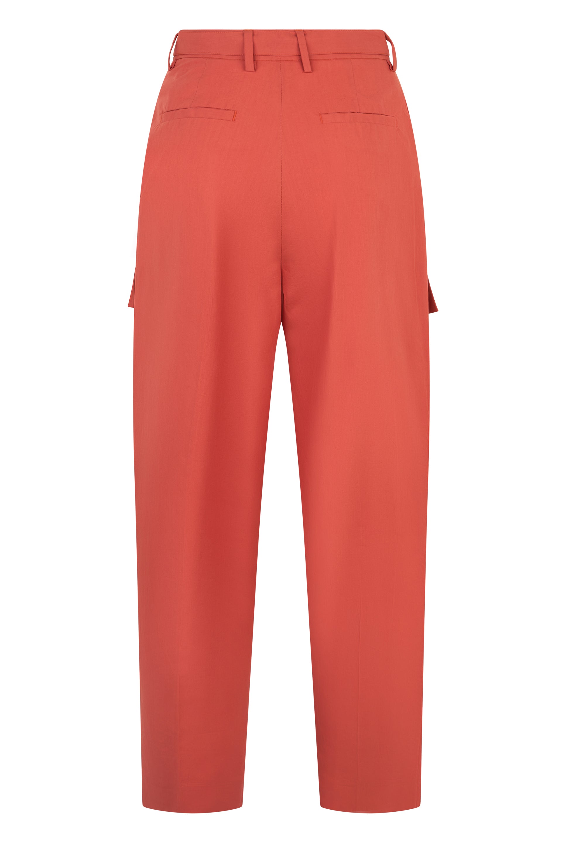 Red pants with a belt, modern and versatile.