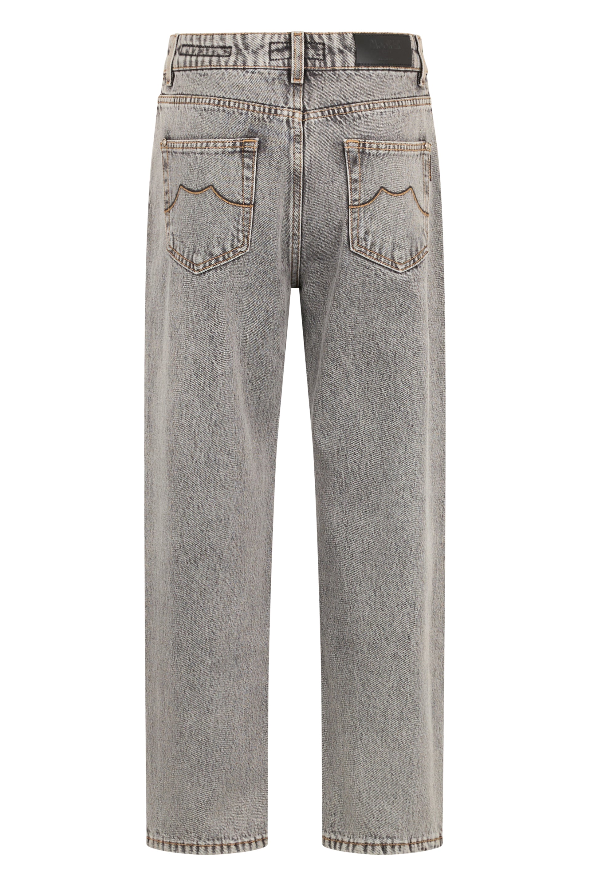 Elegant and versatile denim pants for everyone