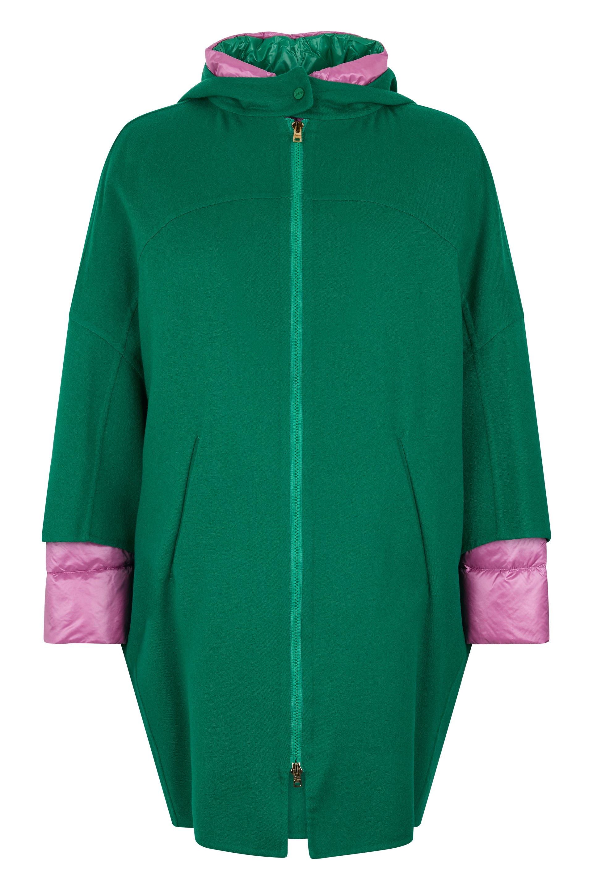 Long green coat with elegant pink details