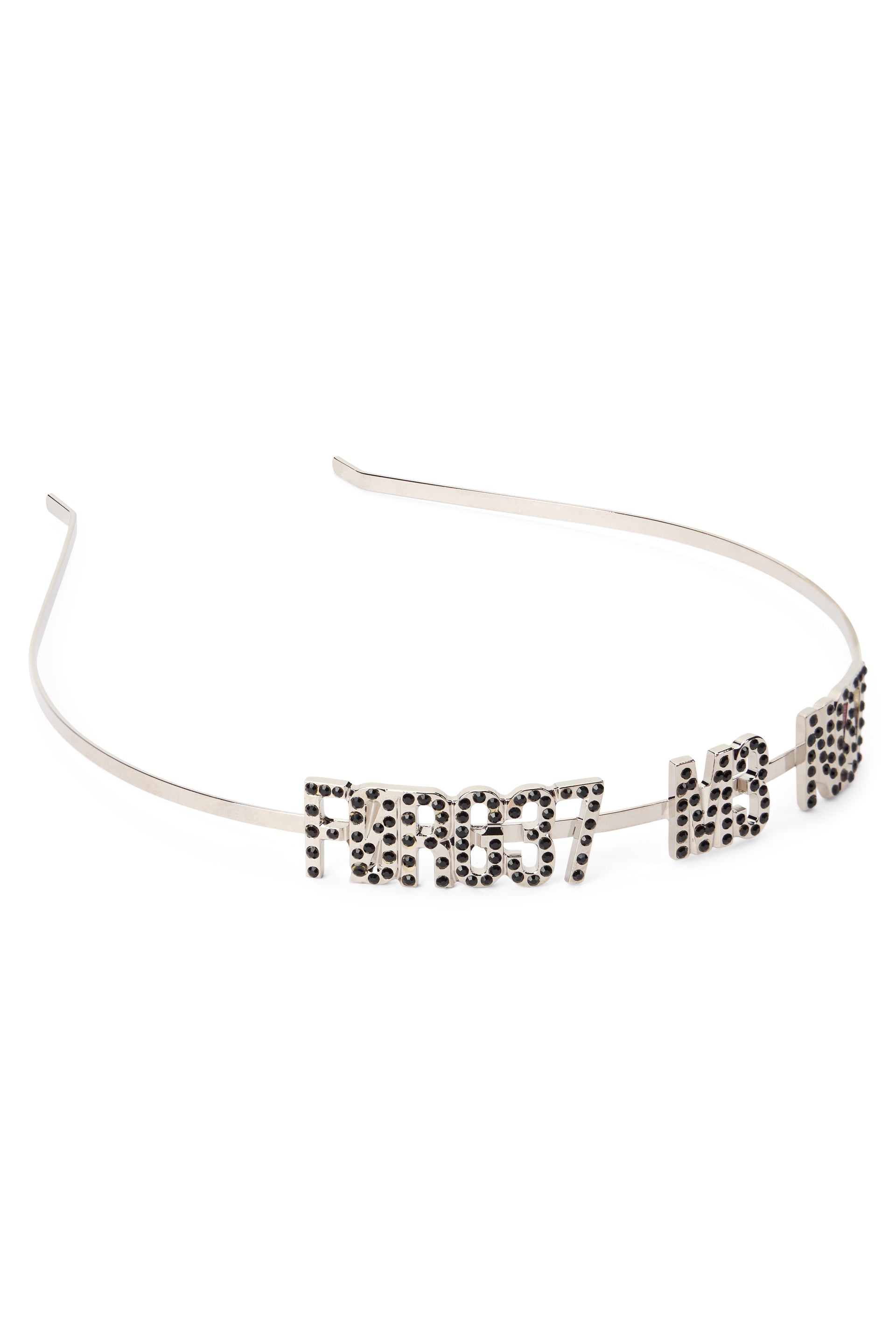 Elegant silver-colored hairband.