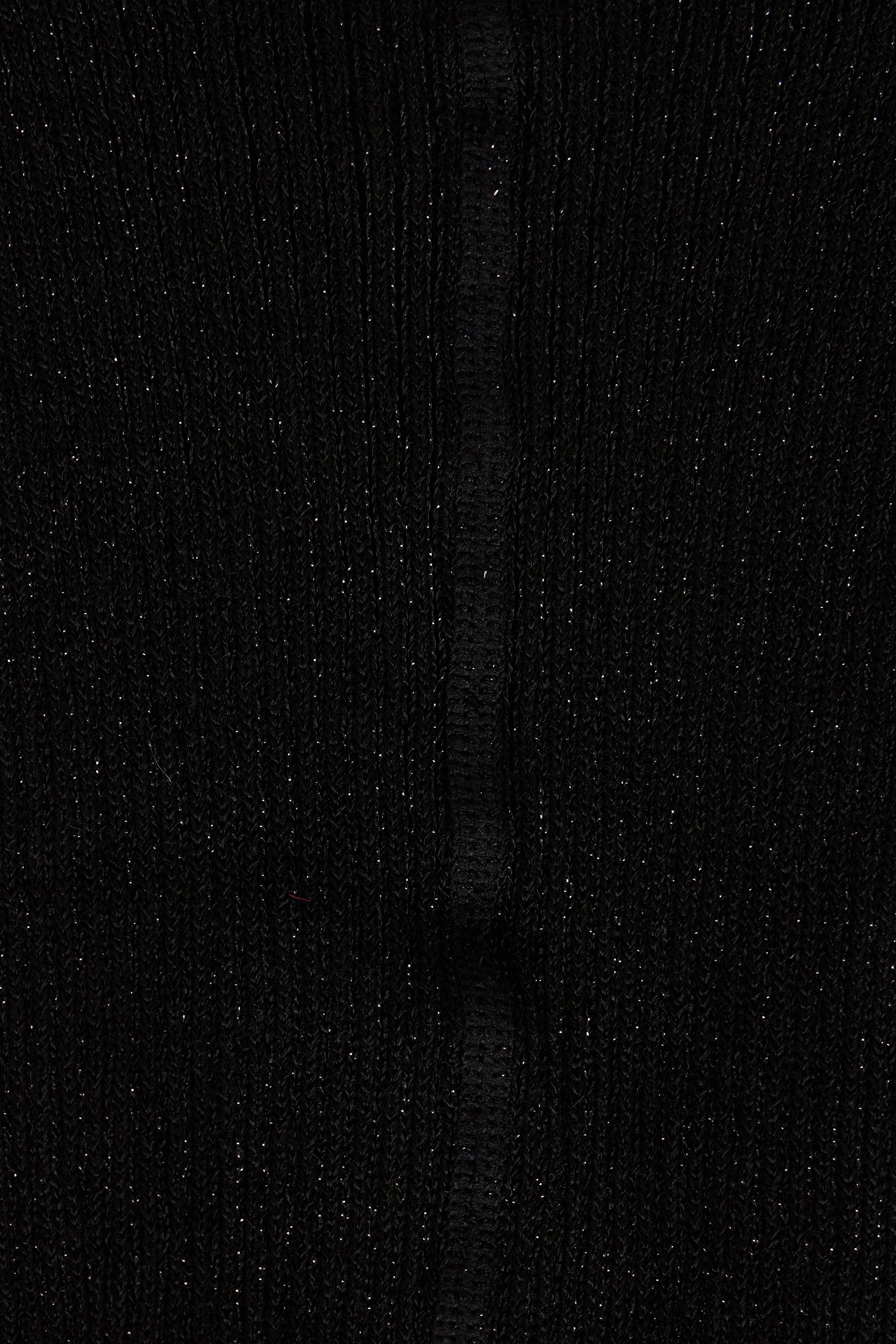 Black tights with a minimal and versatile design.