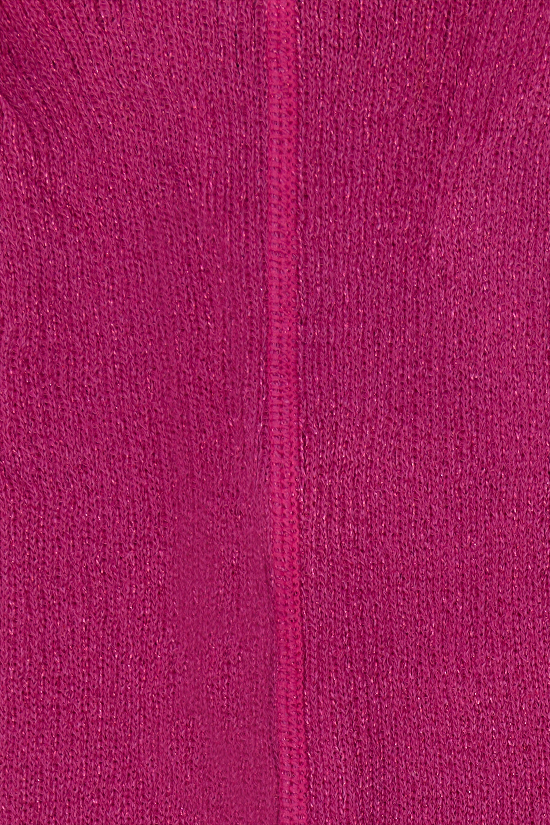 Fuchsia-colored tights for a versatile and sophisticated look.
