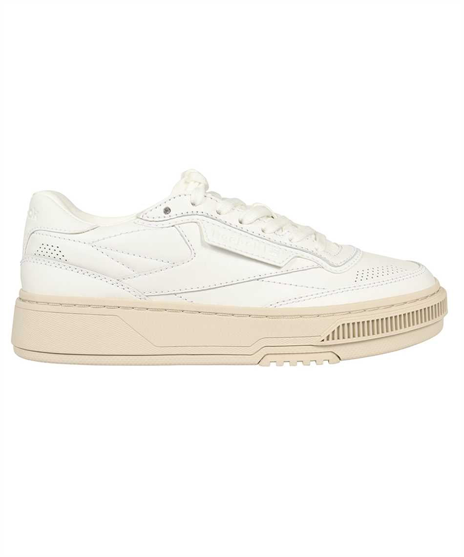 Low-top sneakers