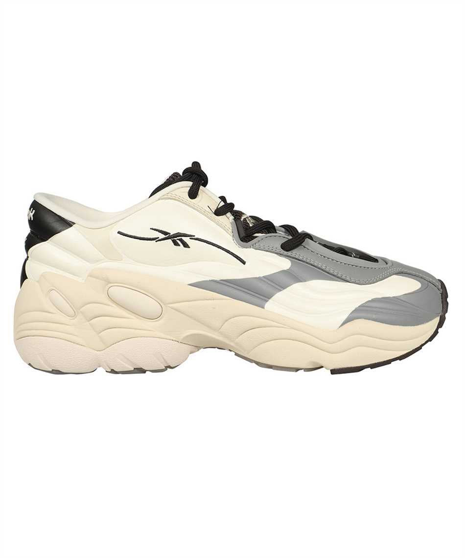 Low-top sneakers