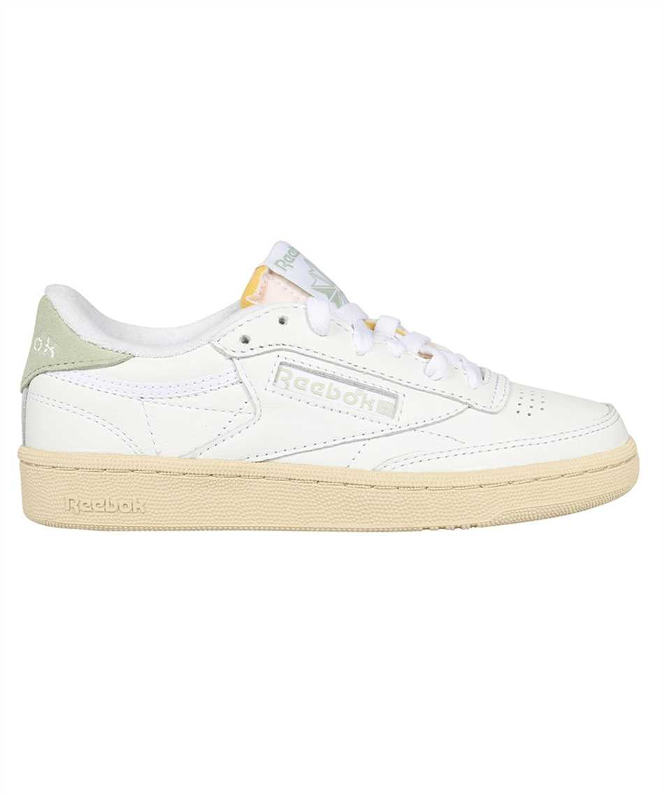 Low-top sneakers