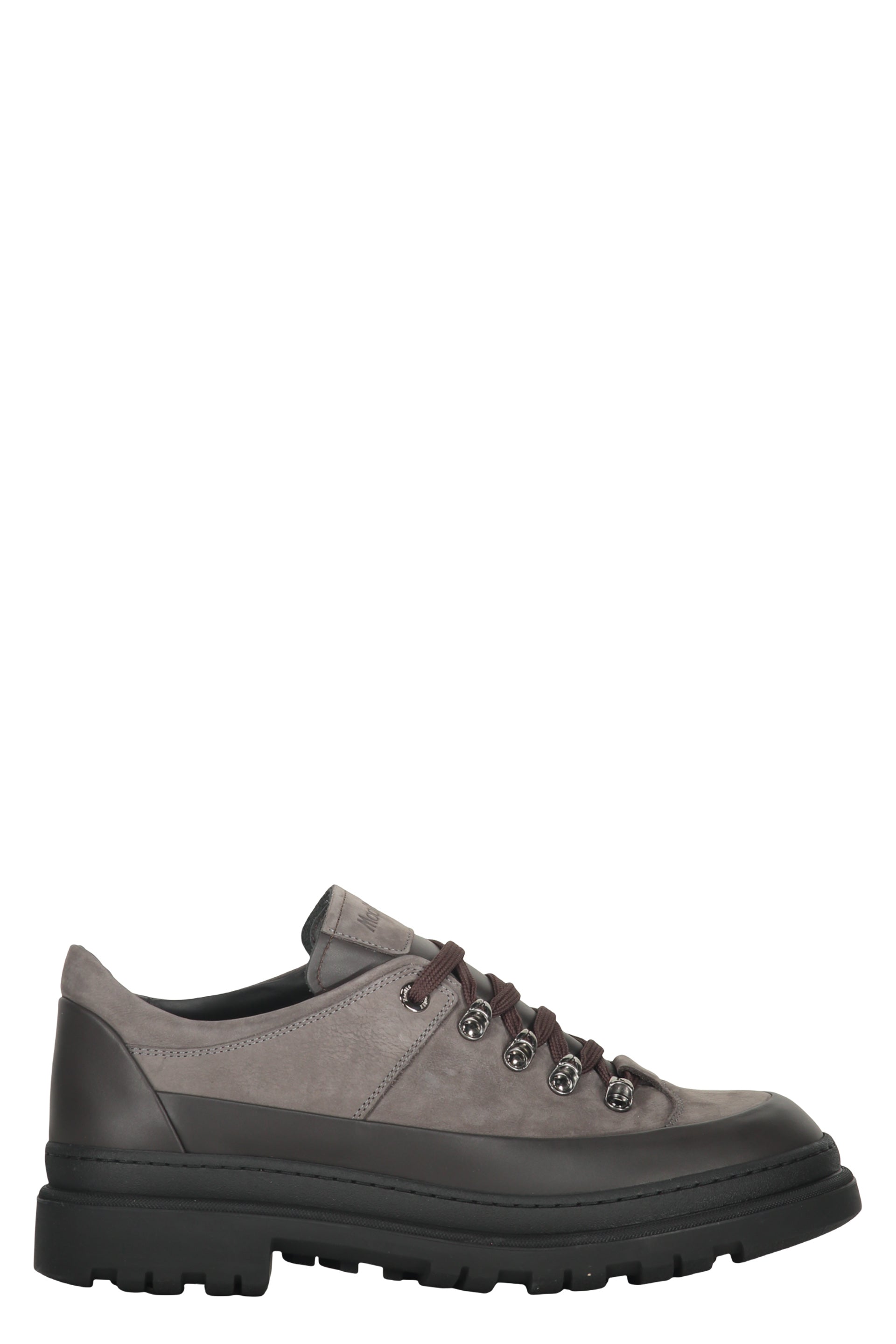 Leather lace-up shoes