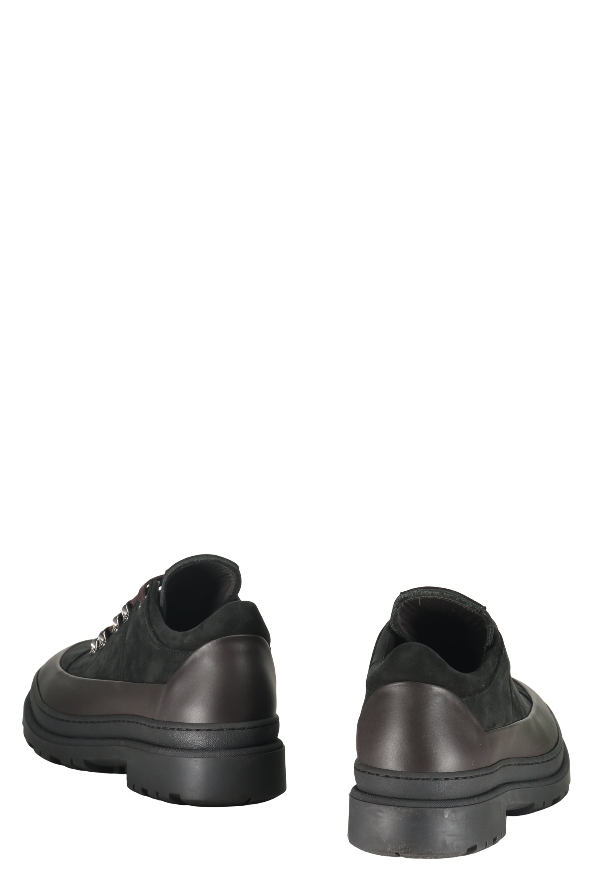 Leather lace-up shoes