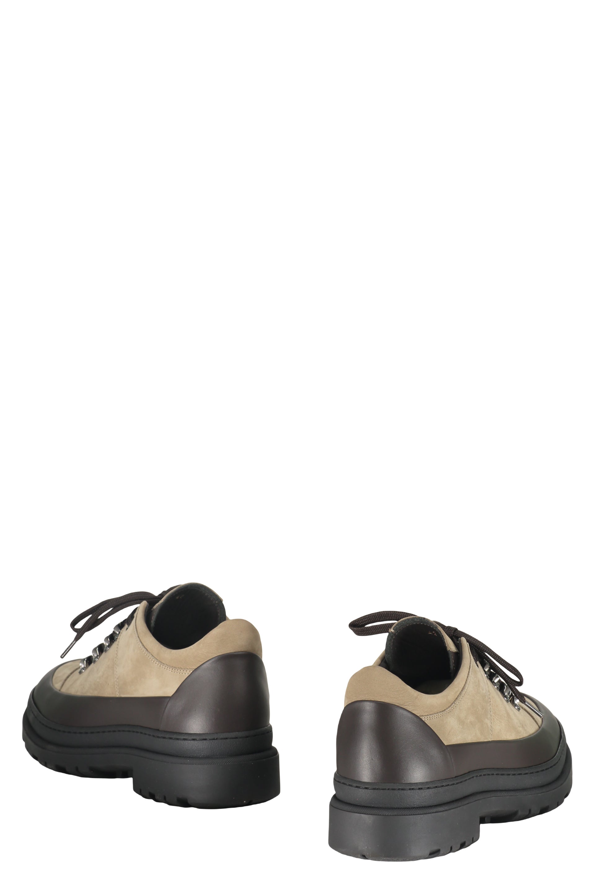 Leather lace-up shoes