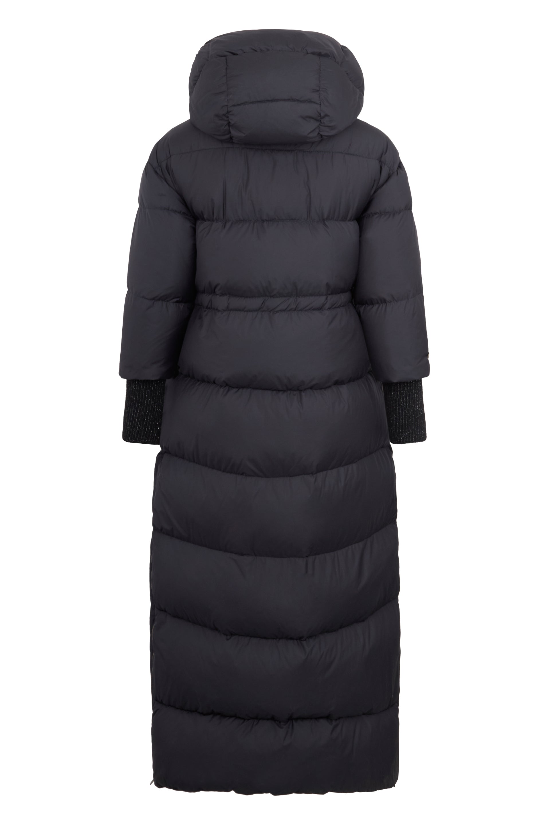 Long padded black coat with a comfortable and versatile design.