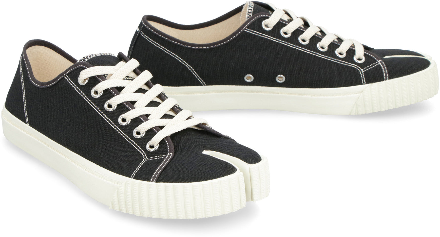 Tabi canvas sneakers