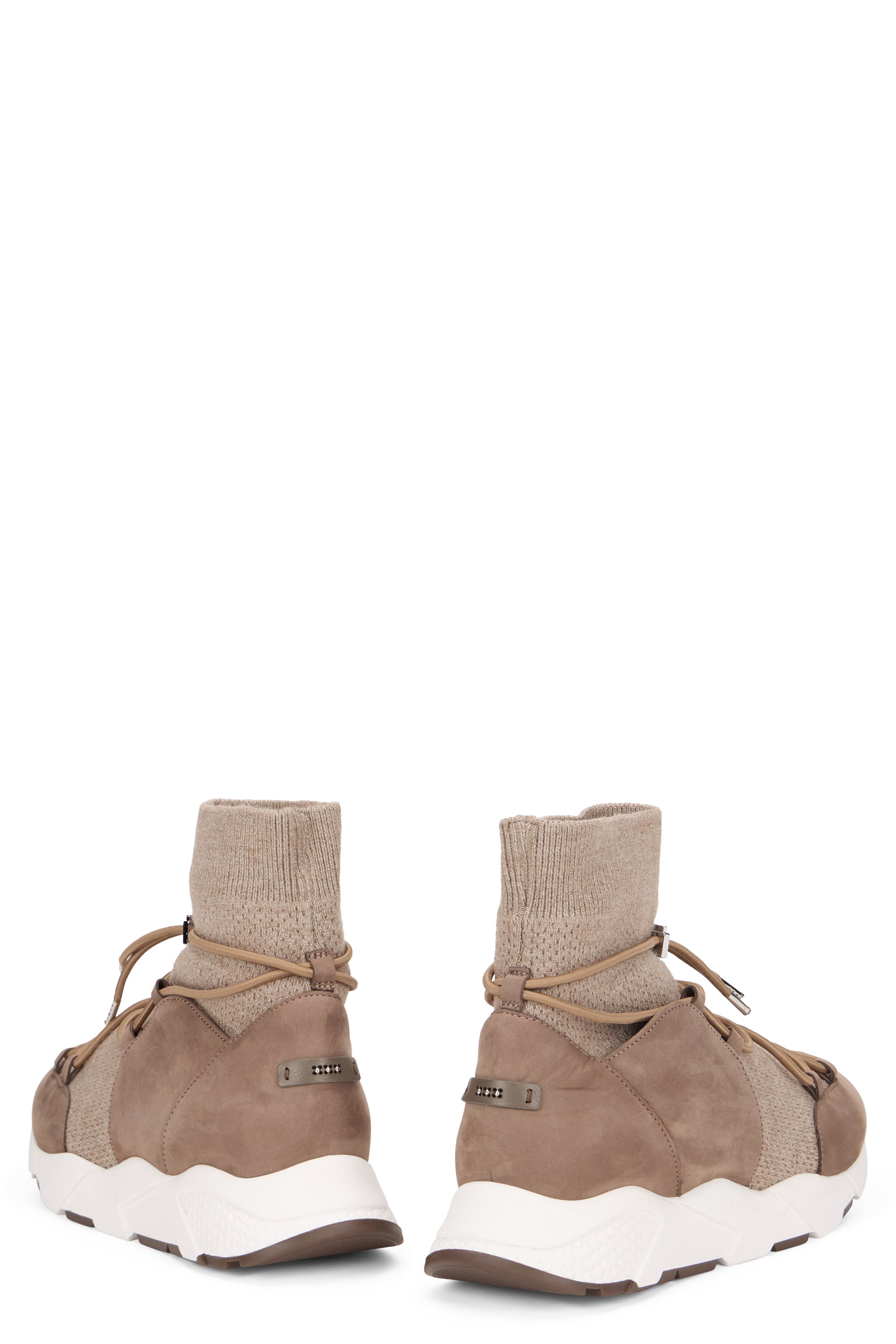 Beige sneakers with a modern and versatile design.