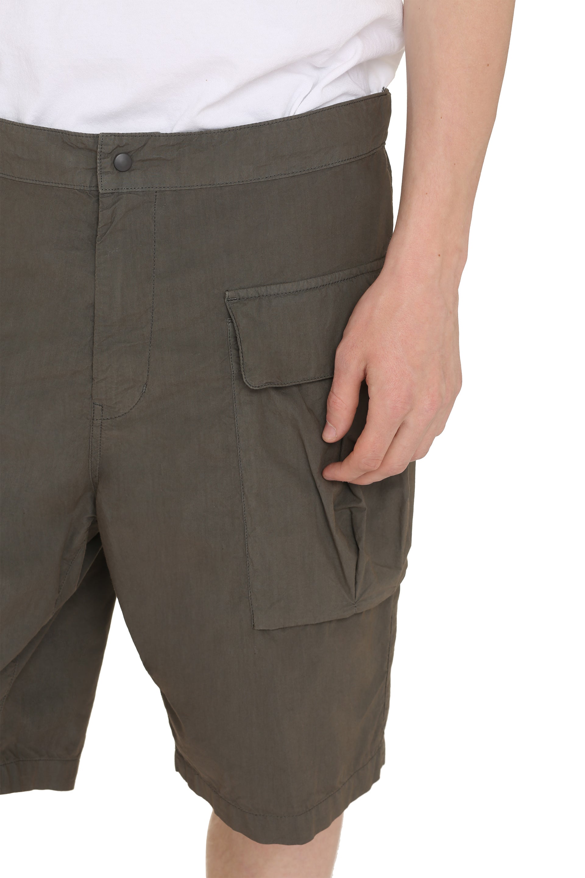 Cotton cargo bermuda shorts