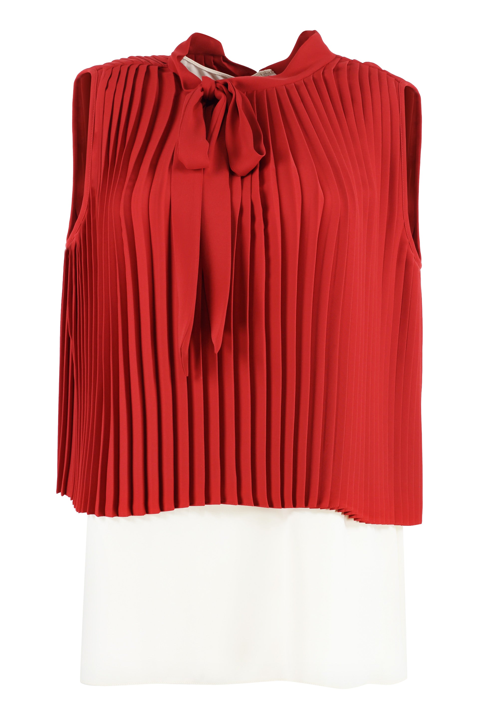 Pleated top