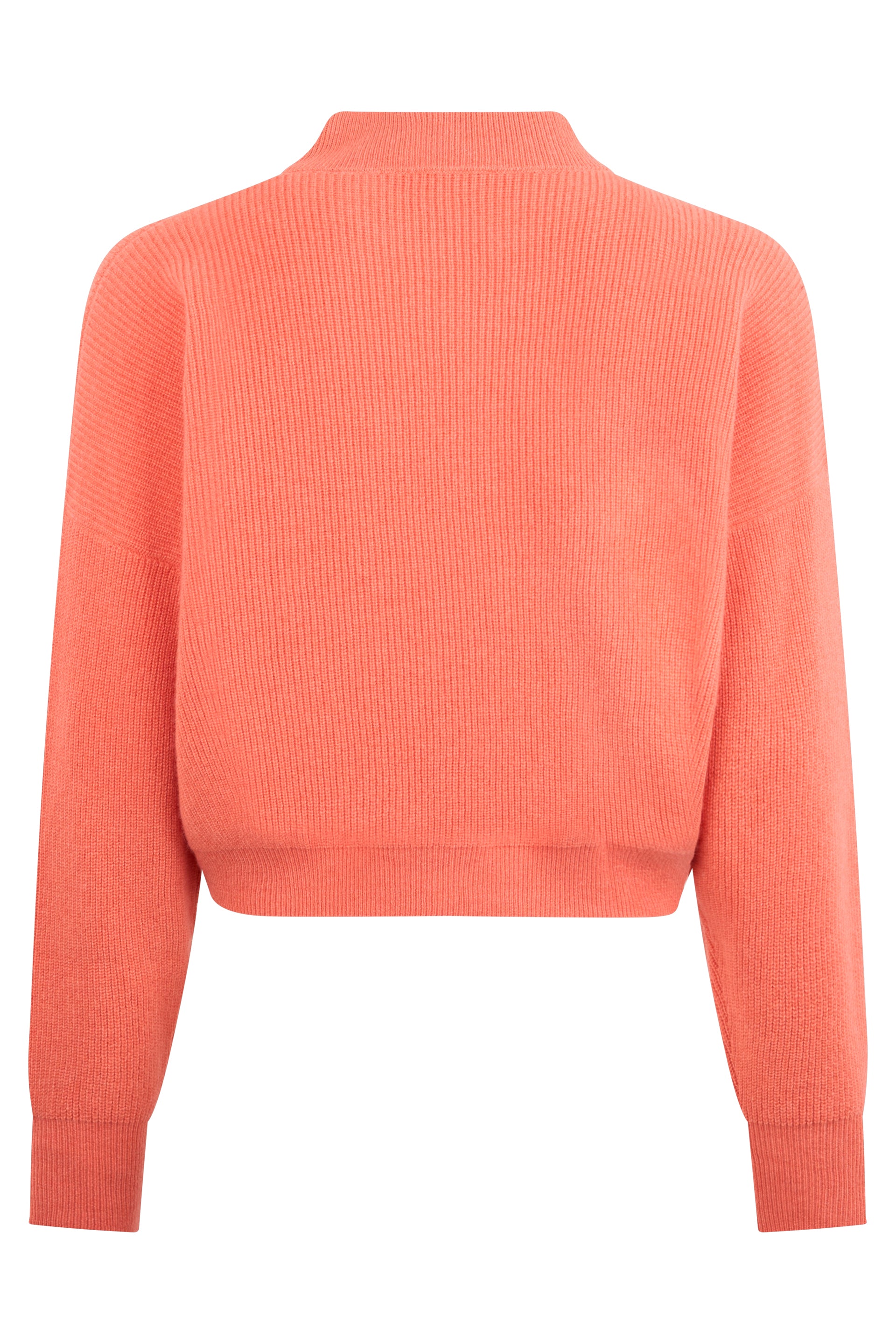 Cropped sweater in salmon color with high collar and long sleeves.