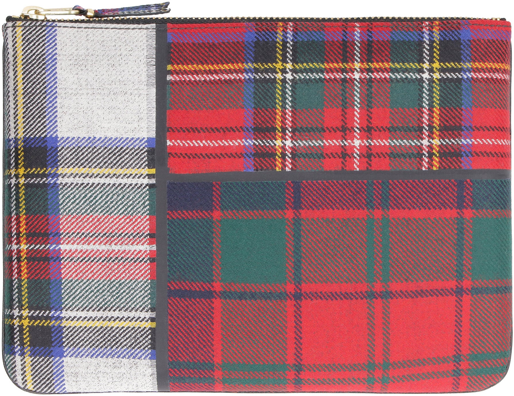 Tartan motif flat clutch