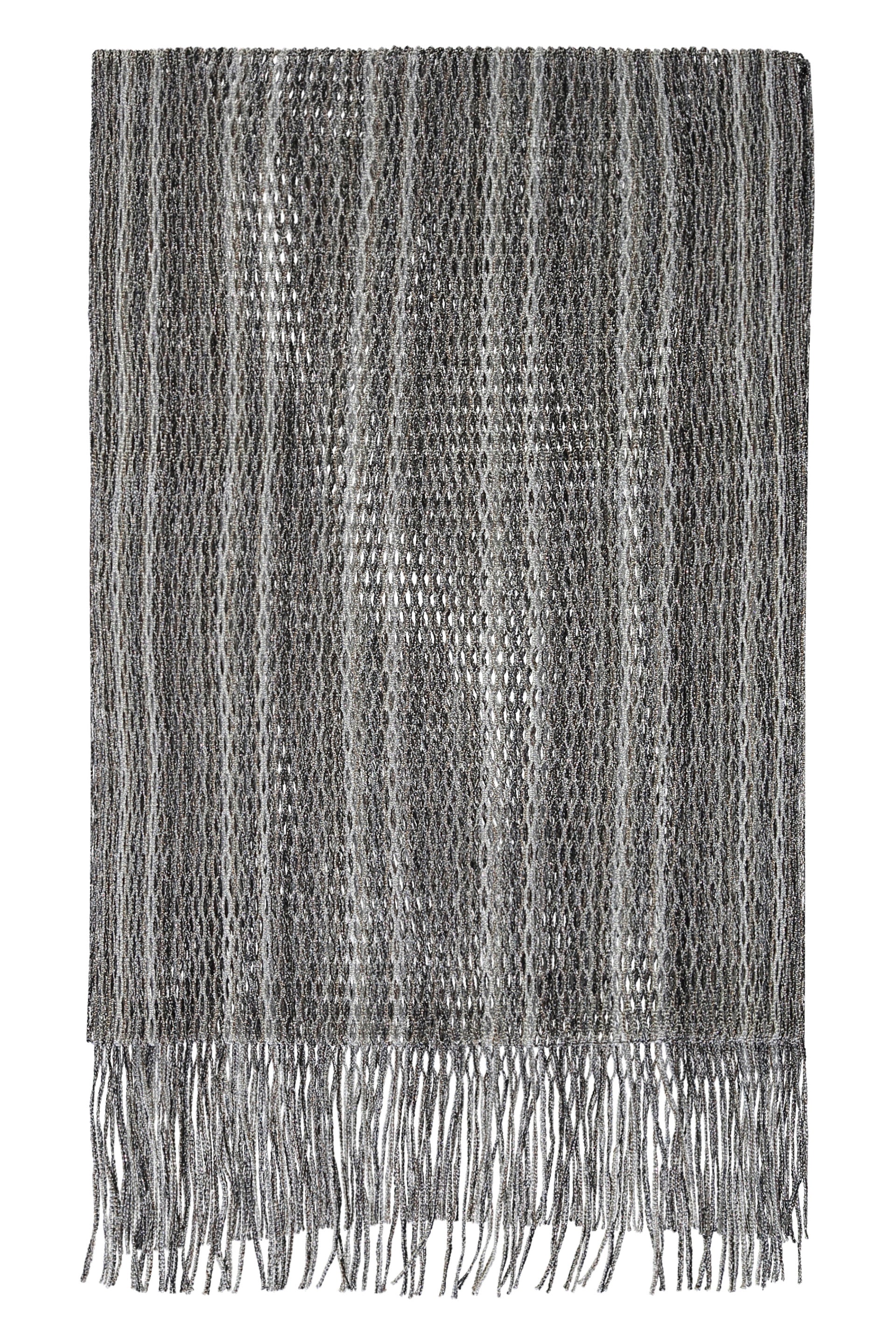Fringed scarf