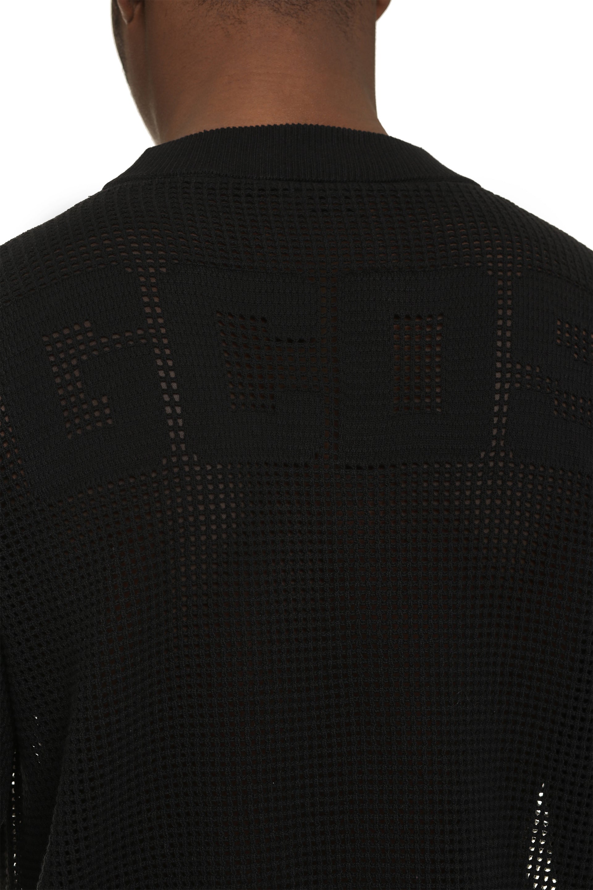 Long sleeve crew-neck sweater