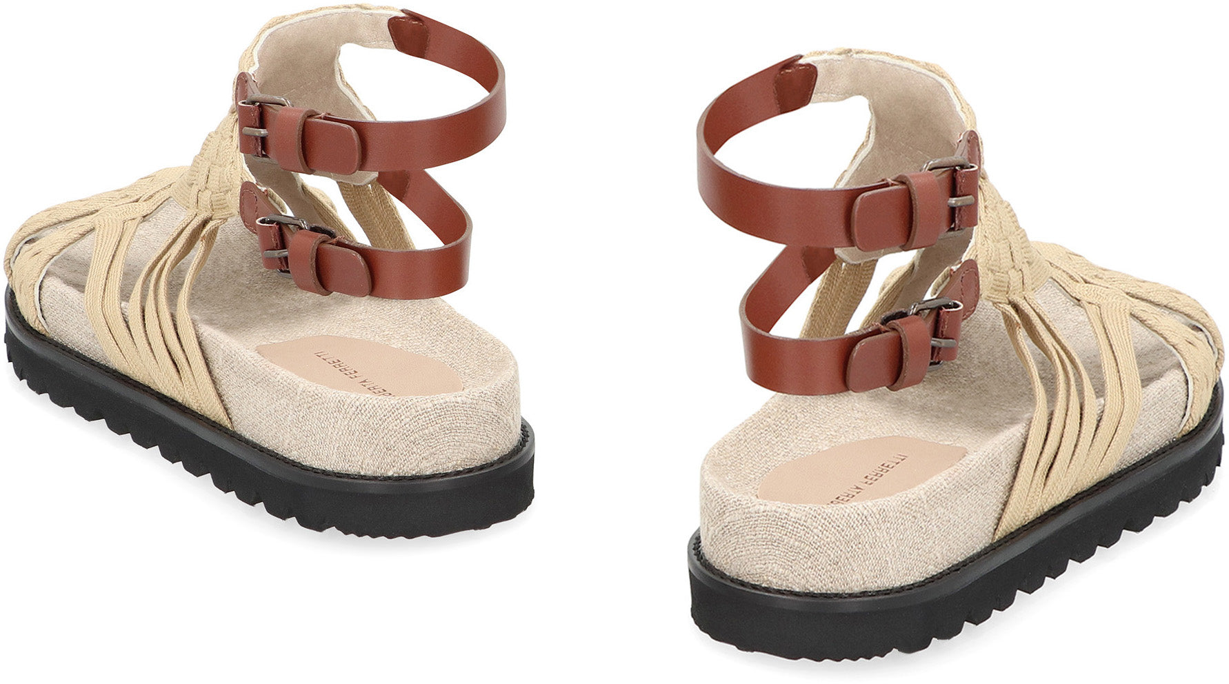 Low sandals in woven material