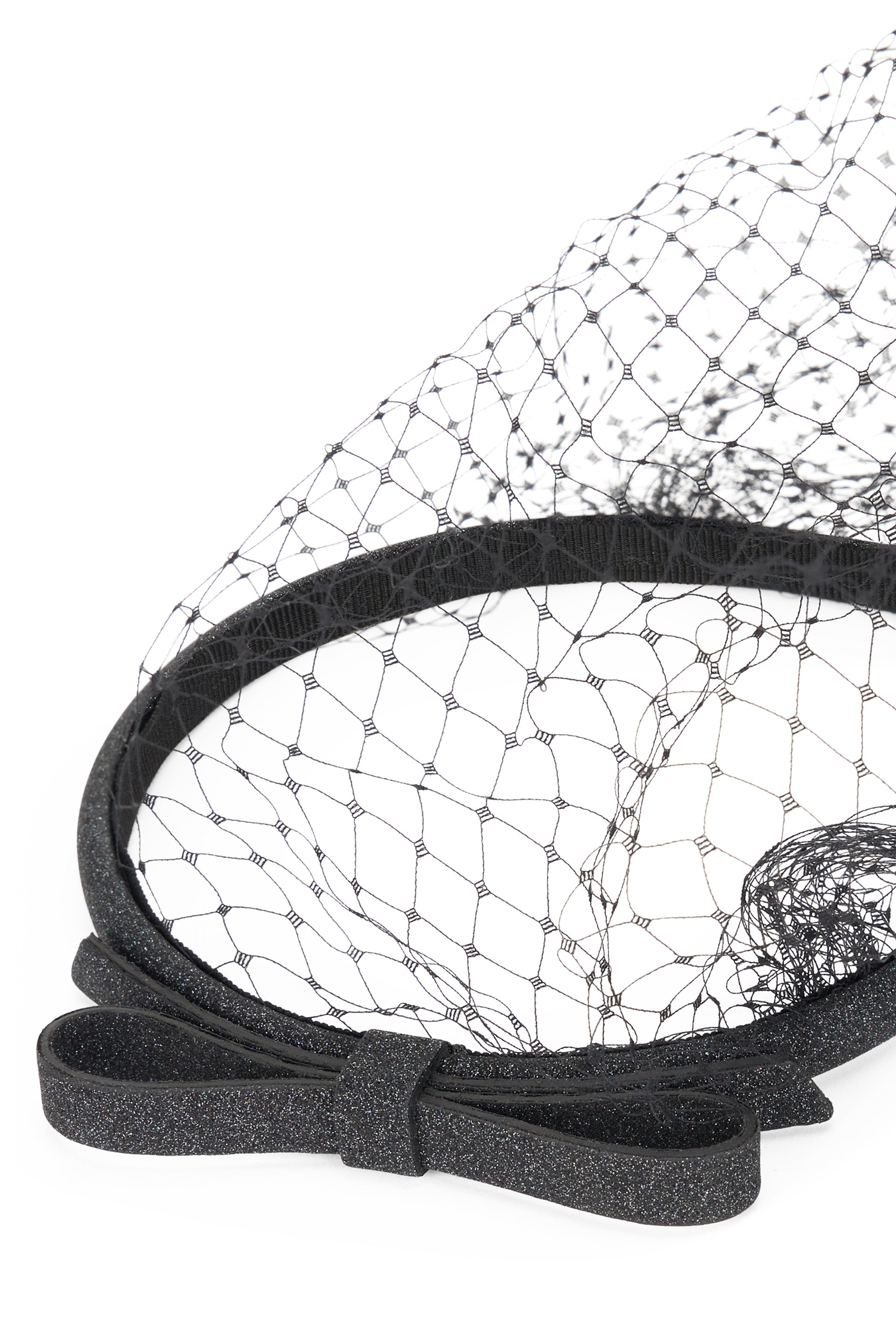 Black hairband with glitter and black net, elegant and versatile.