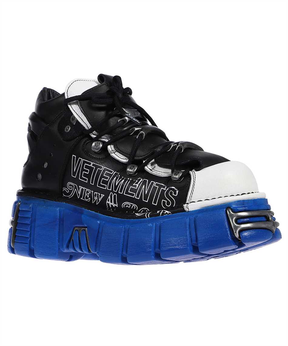 Leather platform sneakers