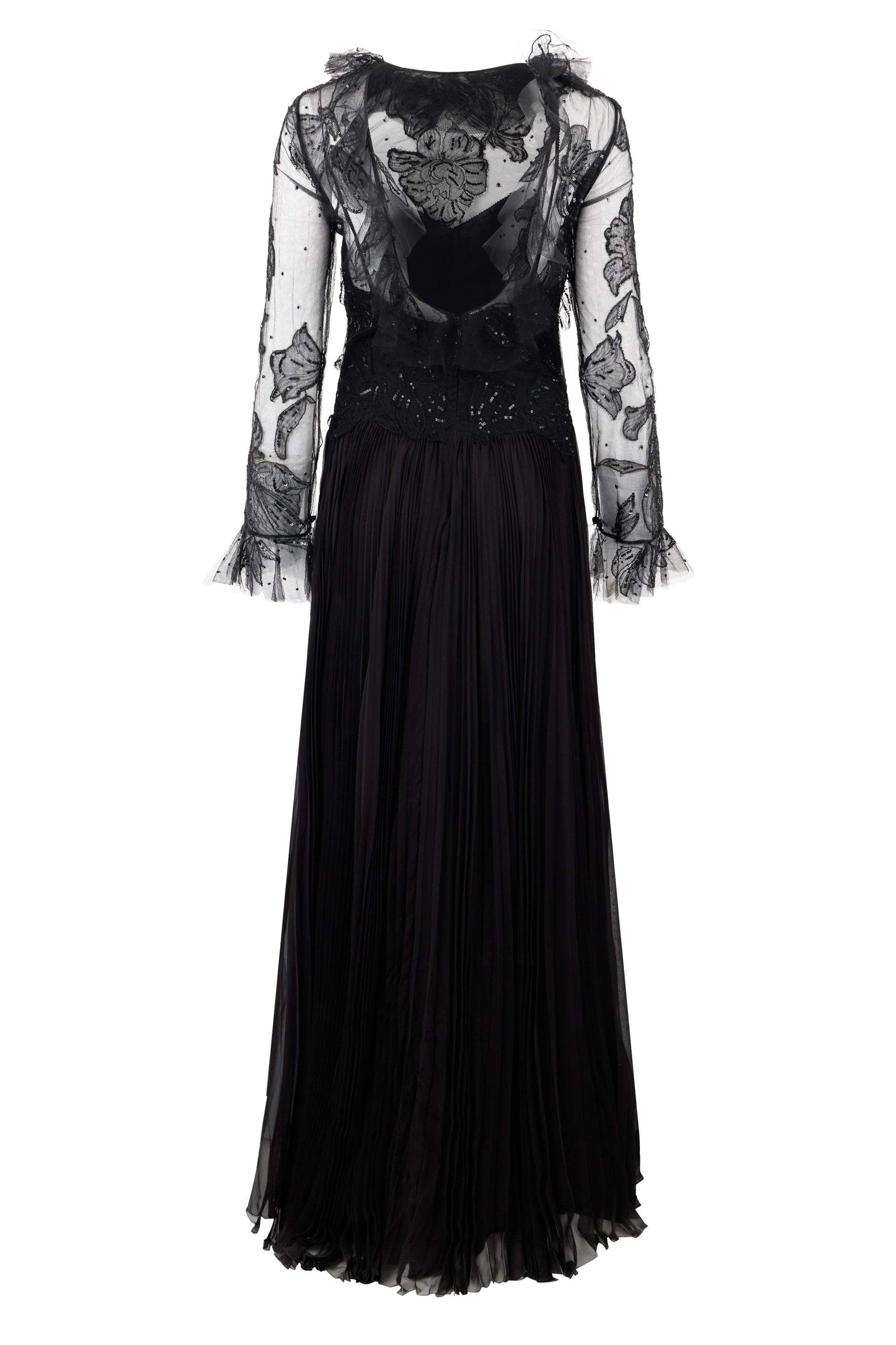 Elegant long dress in black with lace
