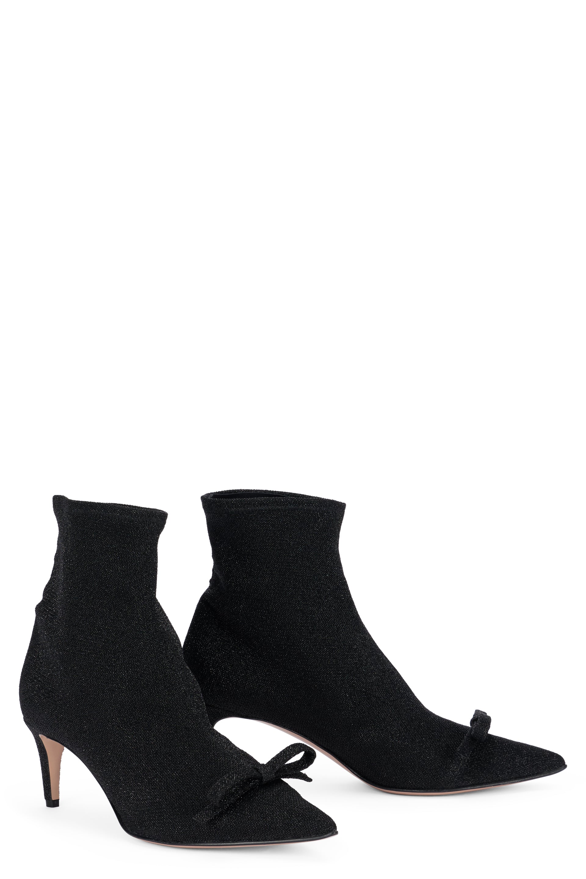 Elegant black ankle boot with heel, modern and chic.