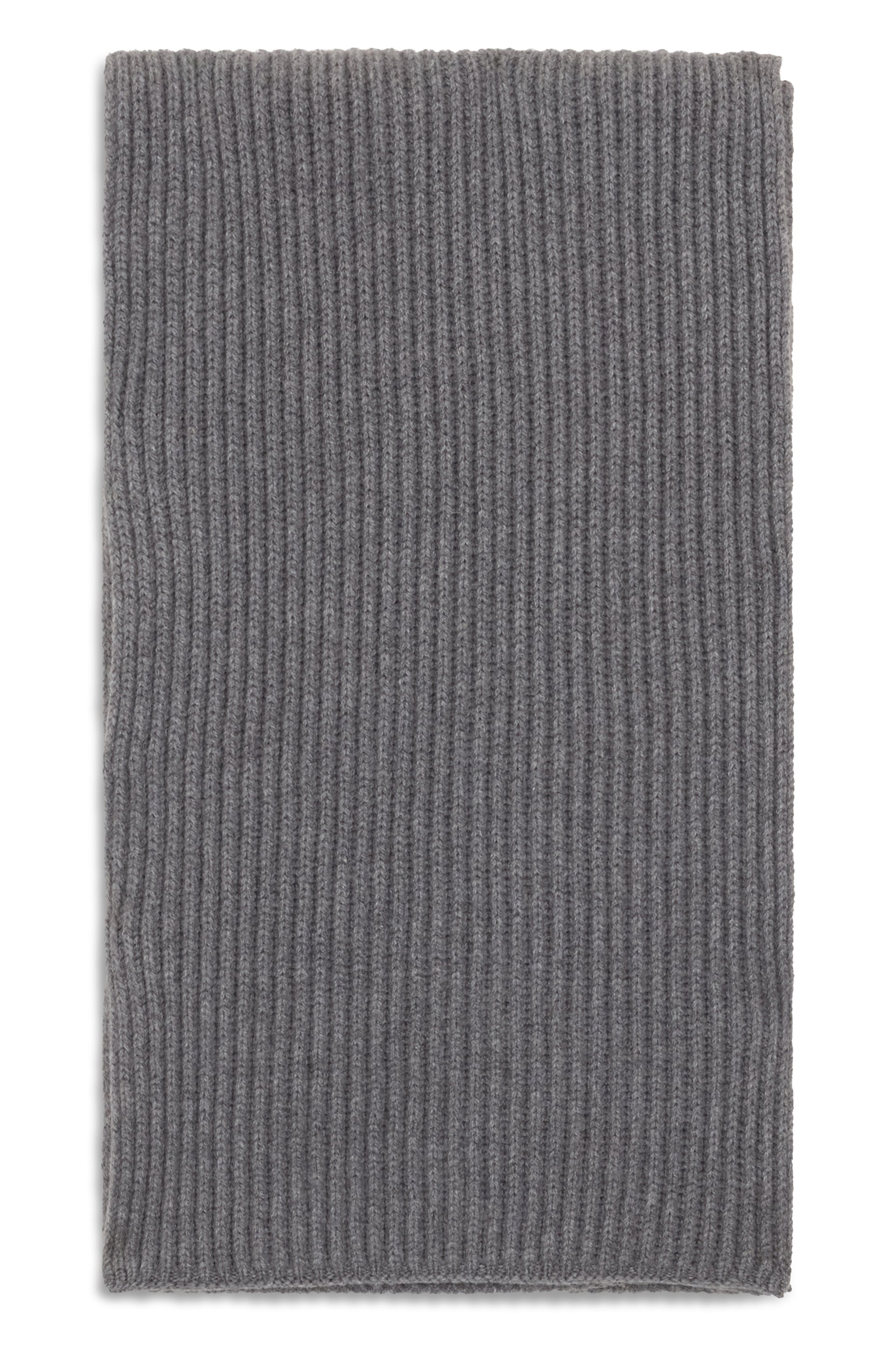 Gray melange scarf, comfortable, warm and versatile.
