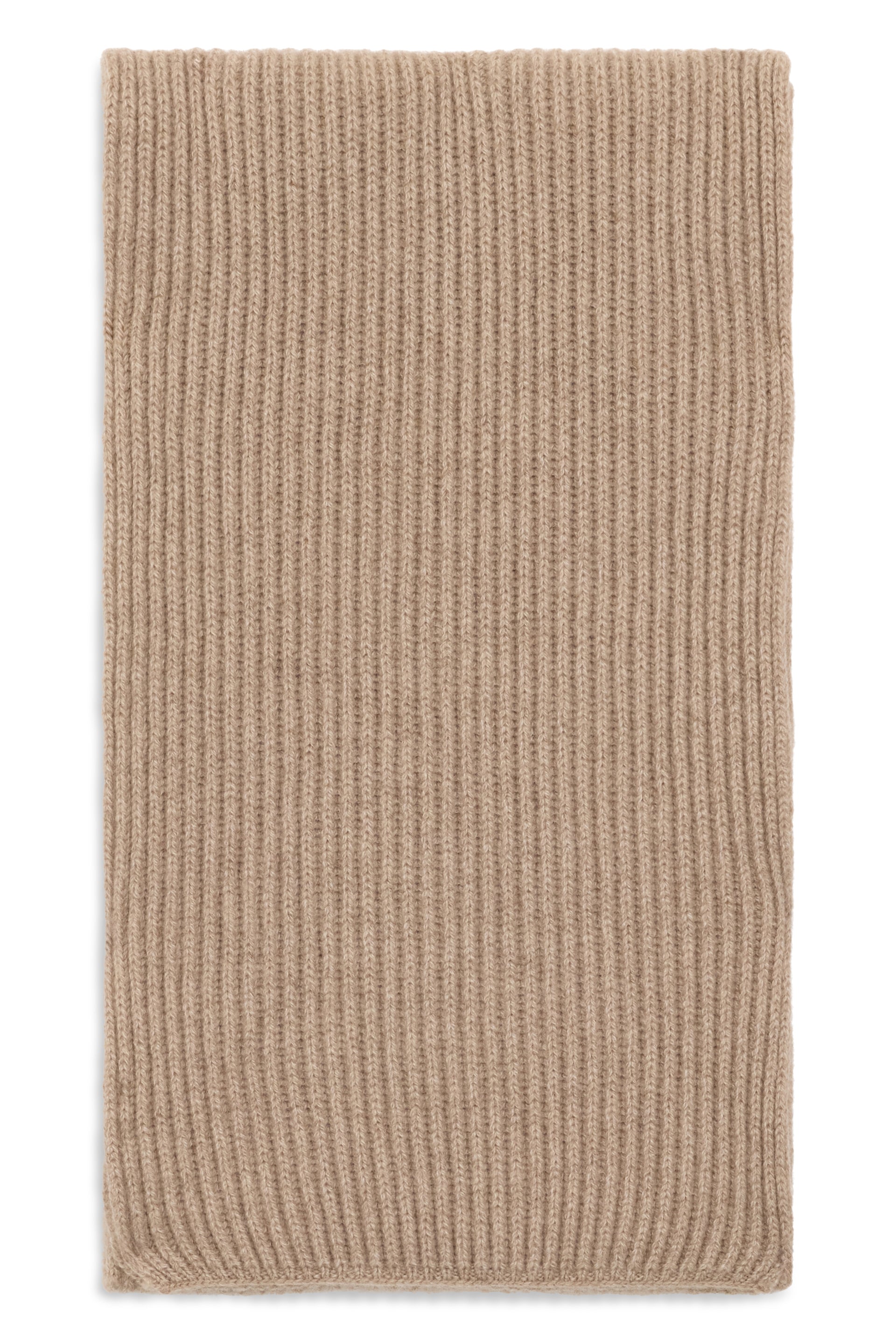 Light beige rectangular rug, sophisticated elegance.