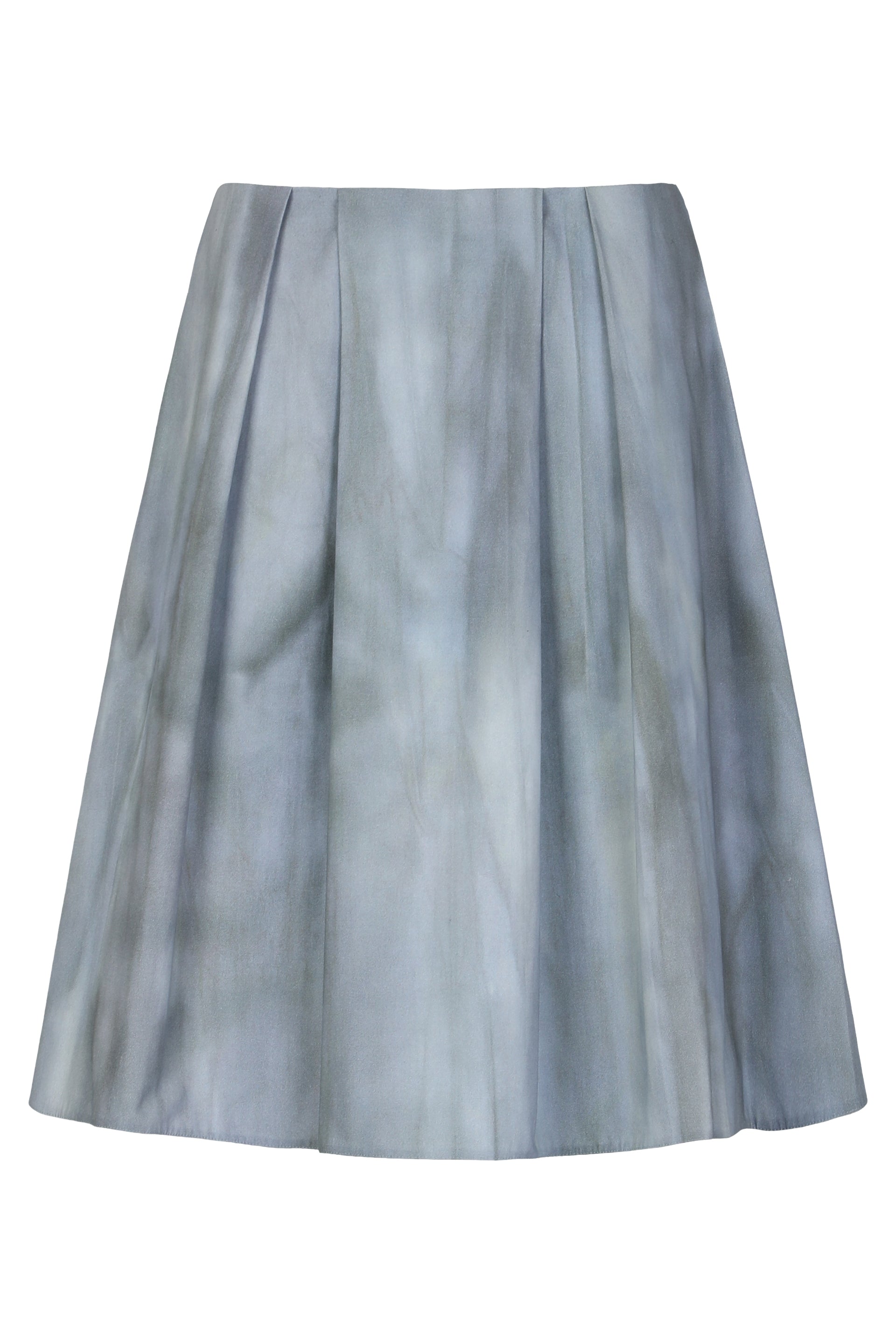 Knee-length pleated skirt
