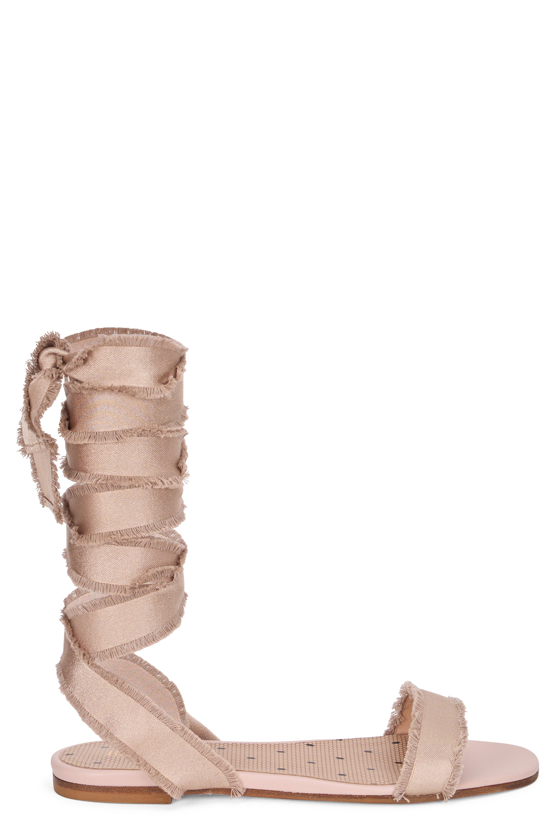 Beige sandal to the elegant slave in soft fabric.
