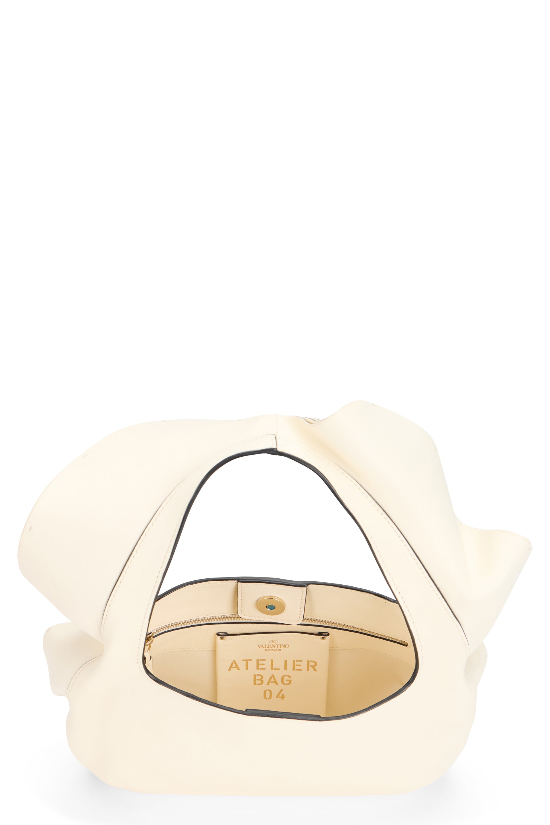 Elegant bag made with high quality materials