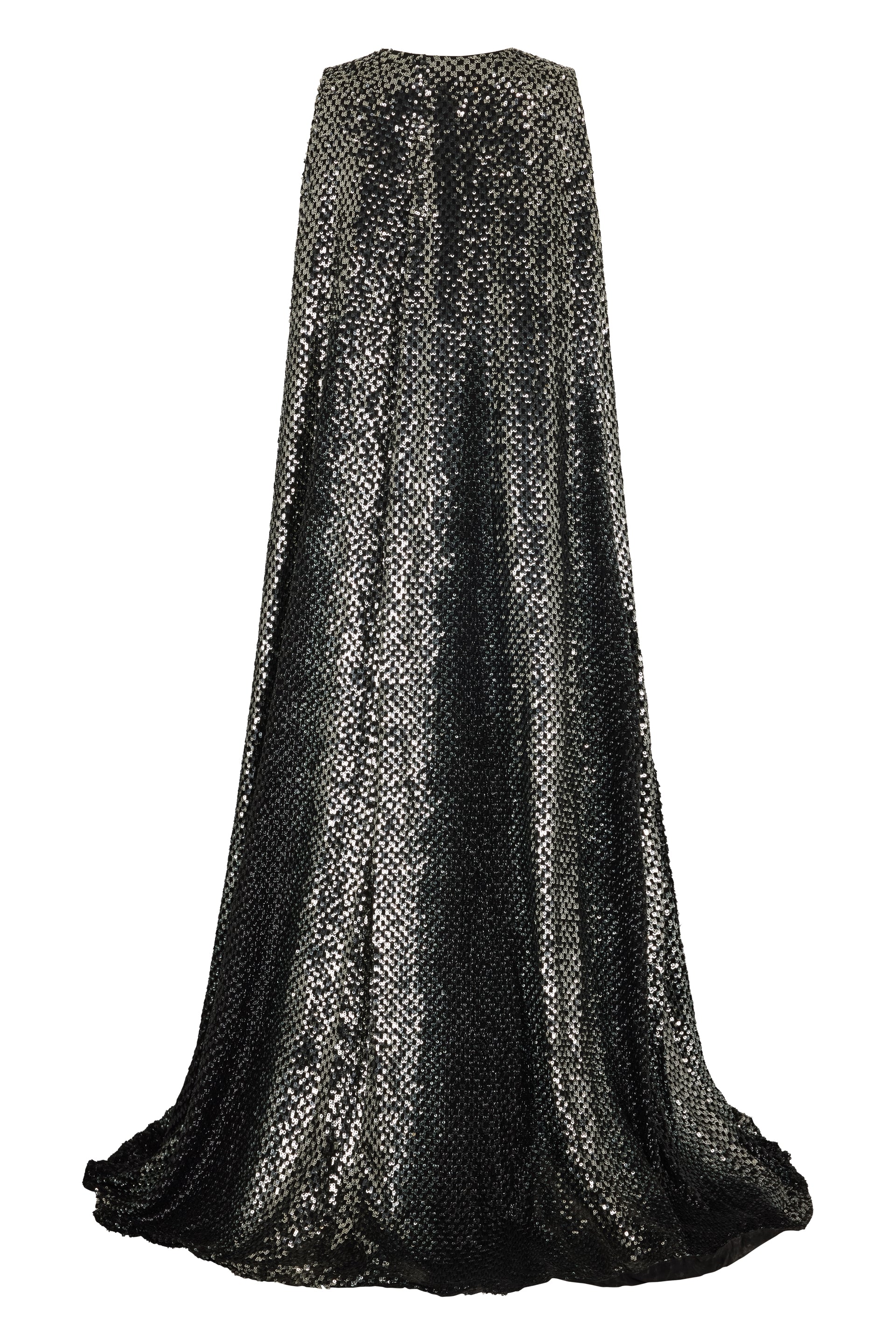 Elegant long black cape, sophisticated design