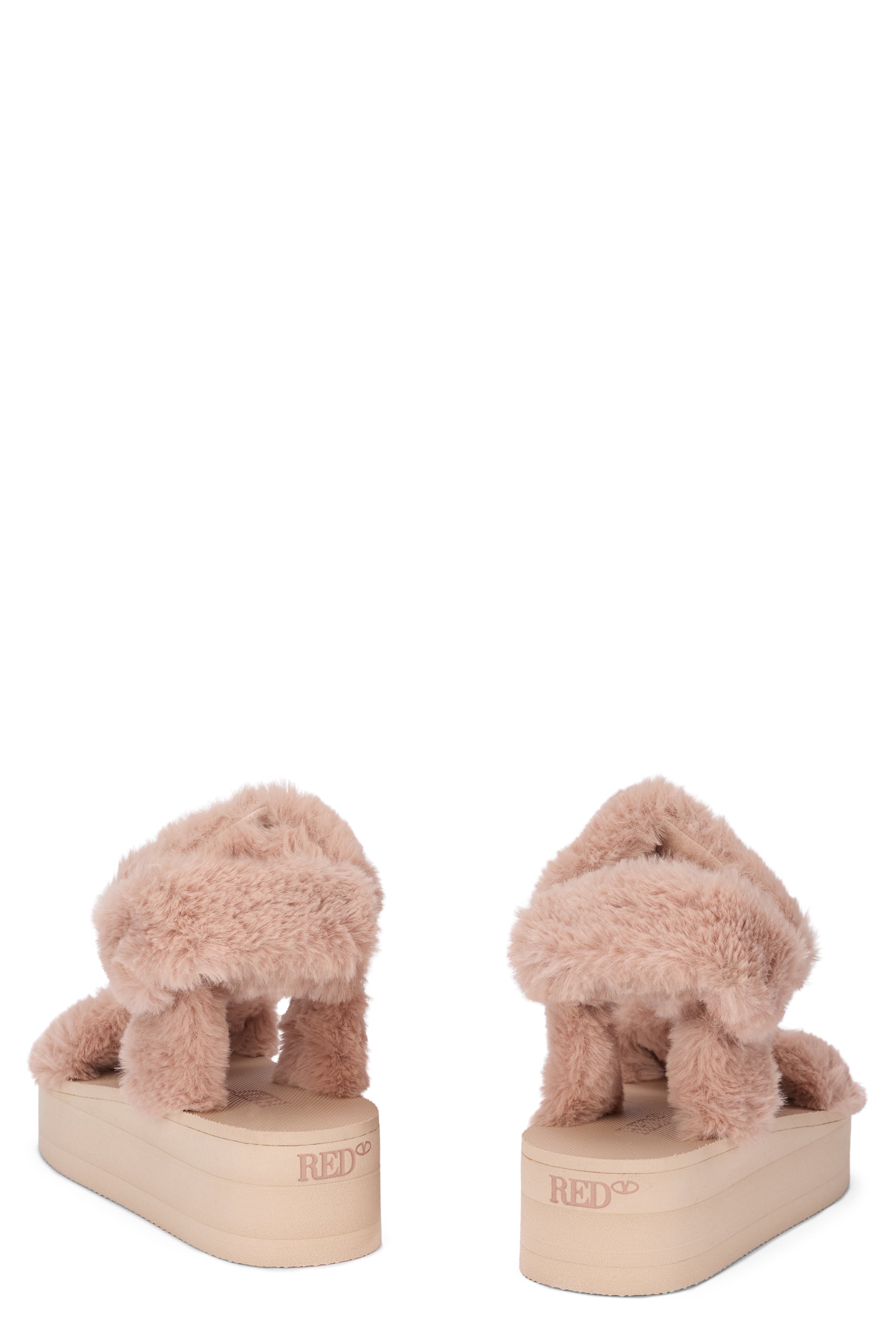 Elegant and soft pink sandal, ideal for any type of look.