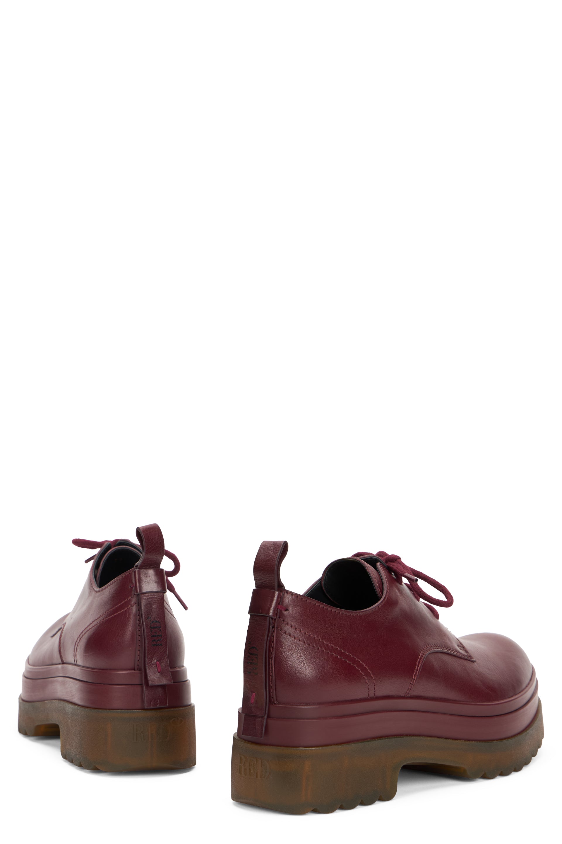Bordeaux platform shoes with contrasting sole.