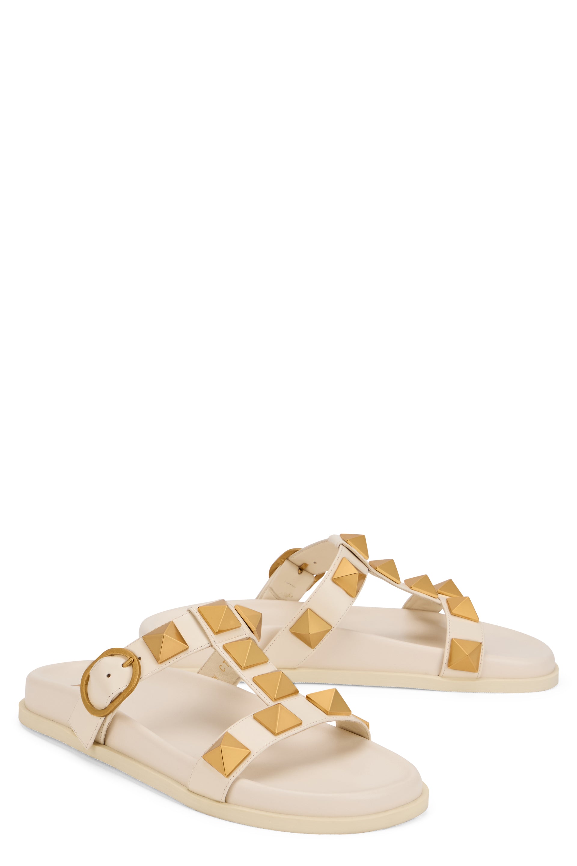 Elegant summer sandal with golden details